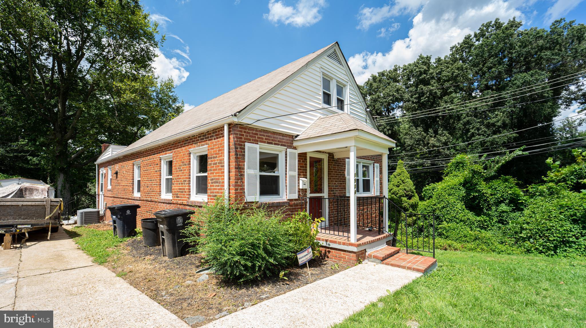 ENGLEWOOD - Residential