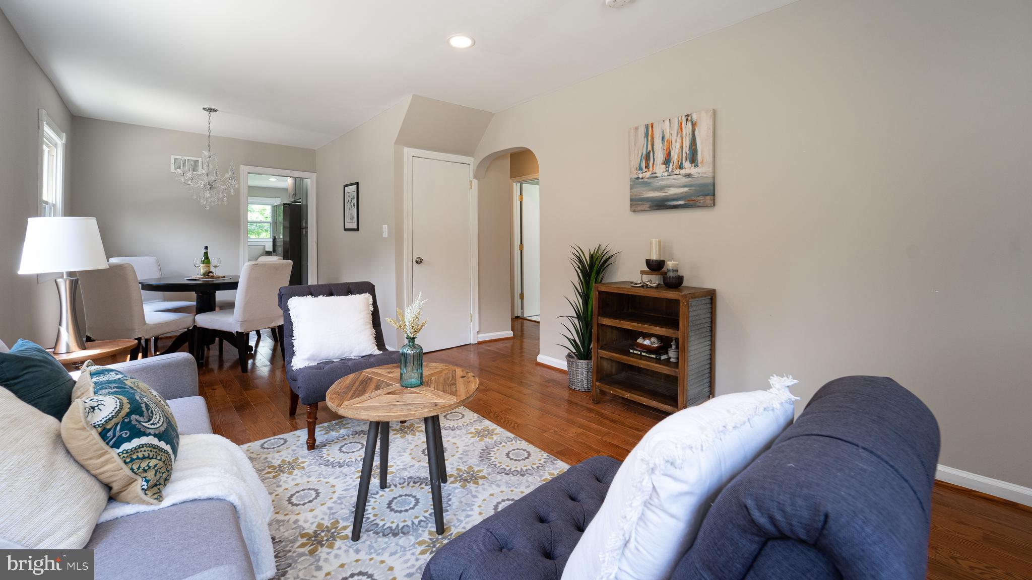 ENGLEWOOD - Residential