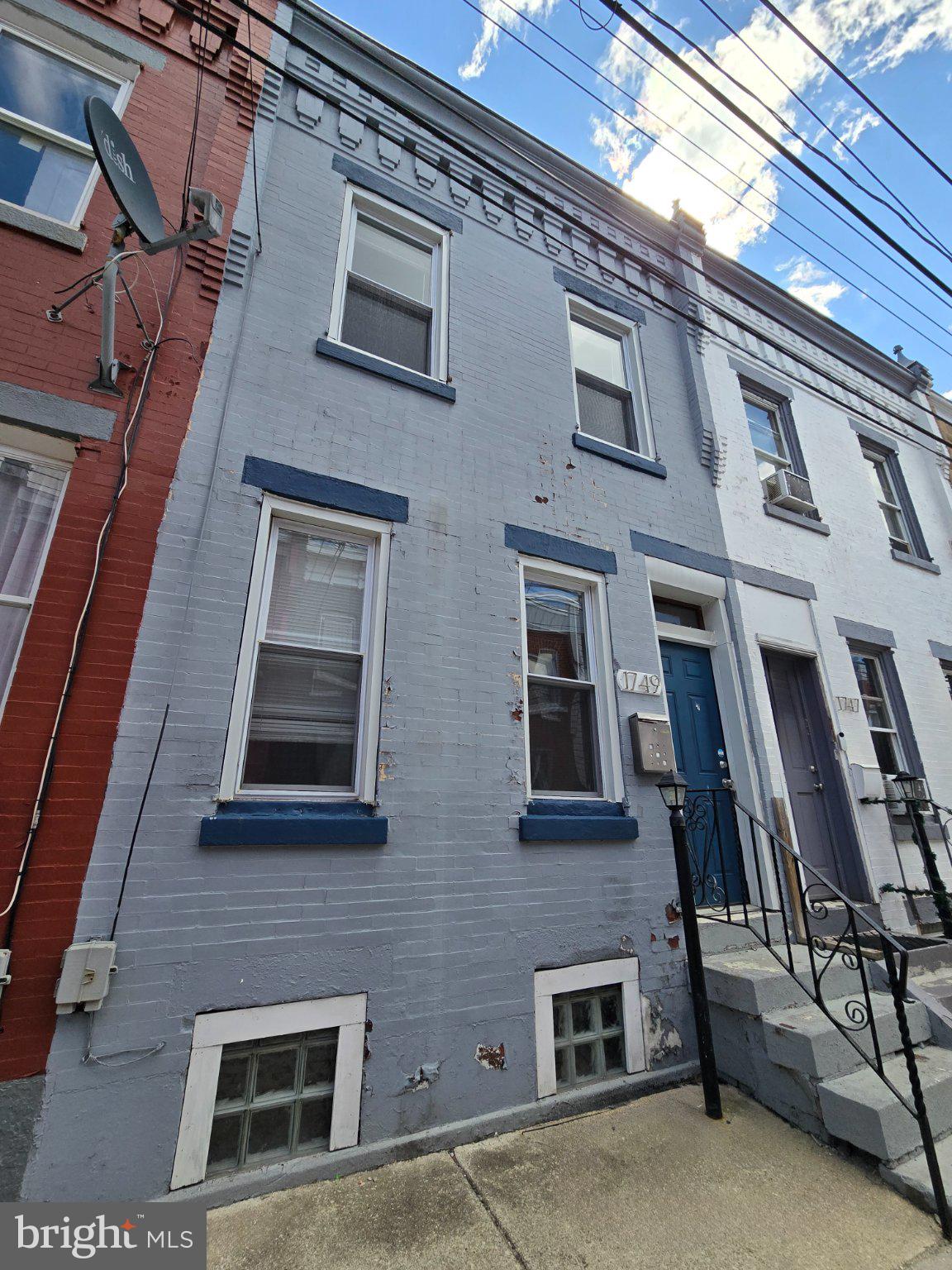 Welcome to the heart of Brewerytown! This recently updated 2-bedroom, 1-bath rowhome offers the perfect blend of modern upgrades and classic Philadelphia charm. First floor boasts living room/dining room combo with plenty of space, to the rear you will find the modern kitchen. Second floor houses 2 ample sized bedrooms and one full updated bathroom, providing move-in-ready comfort for the next owner. The home also boasts forced hot air heating, updated electrical, and modernized plumbing for added peace of mind. Enjoy outdoor living with a secluded rear yard—perfect for relaxing, entertaining, or gardening. Conveniently located near Brewerytown’s popular restaurants, cafes, parks, and commuter routes, this is an excellent opportunity for first-time buyers, investors, or anyone looking to enjoy one of Philadelphia’s fastest-growing neighborhoods.