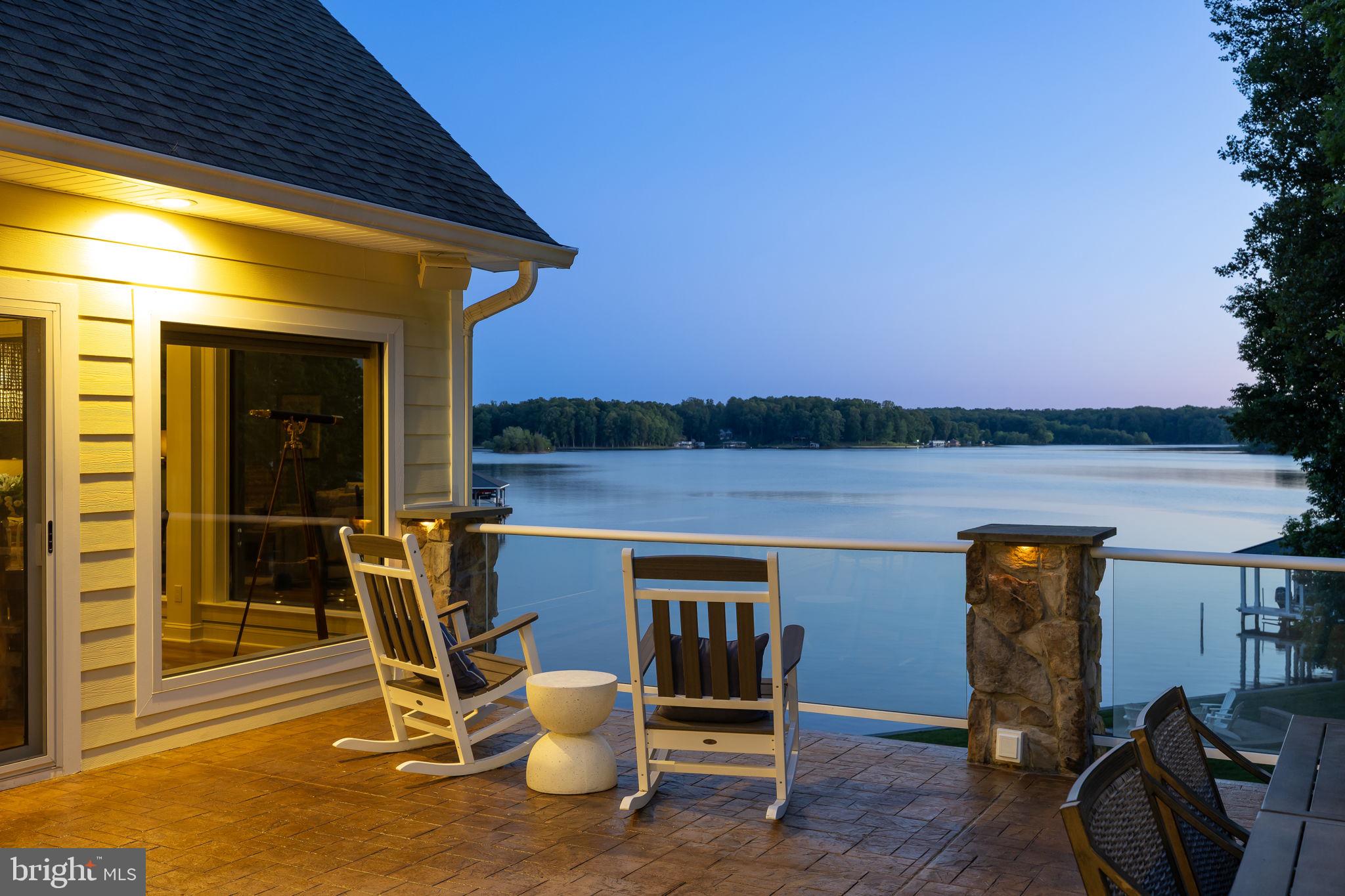 BOTH WATERS ESTATES - Residential