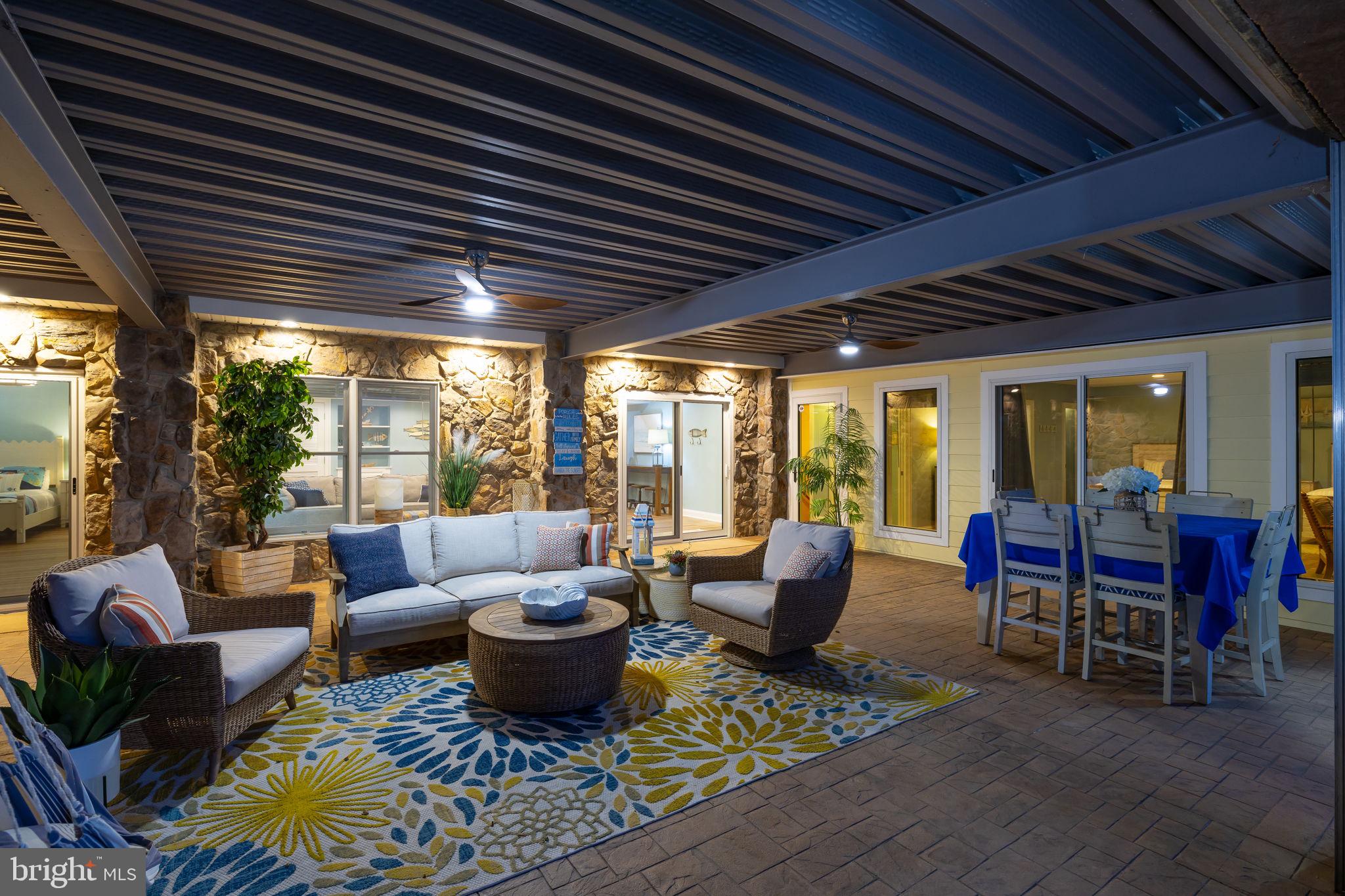 BOTH WATERS ESTATES - Residential