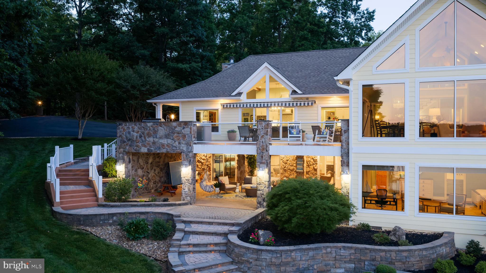 BOTH WATERS ESTATES - Residential