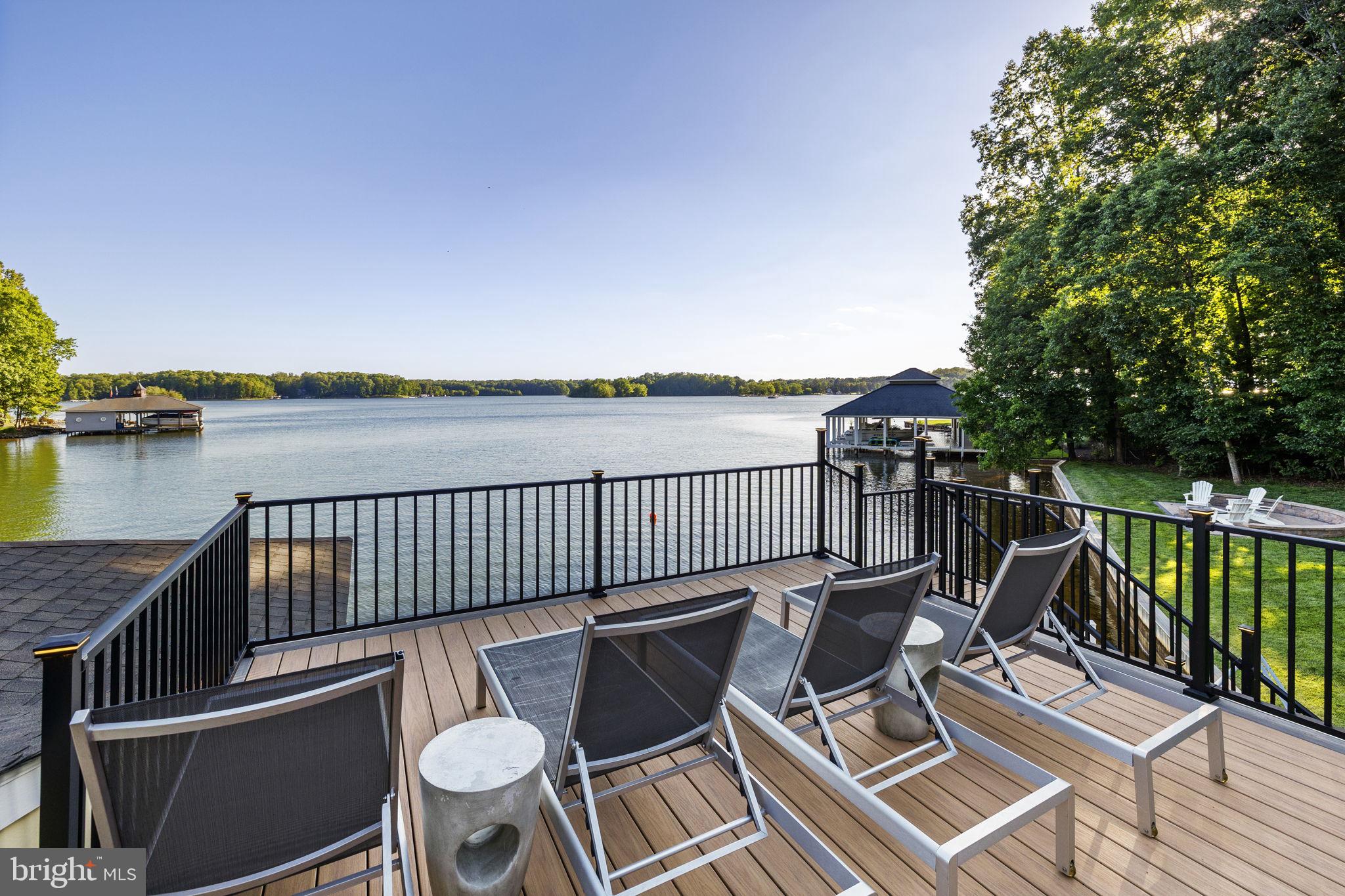 BOTH WATERS ESTATES - Residential