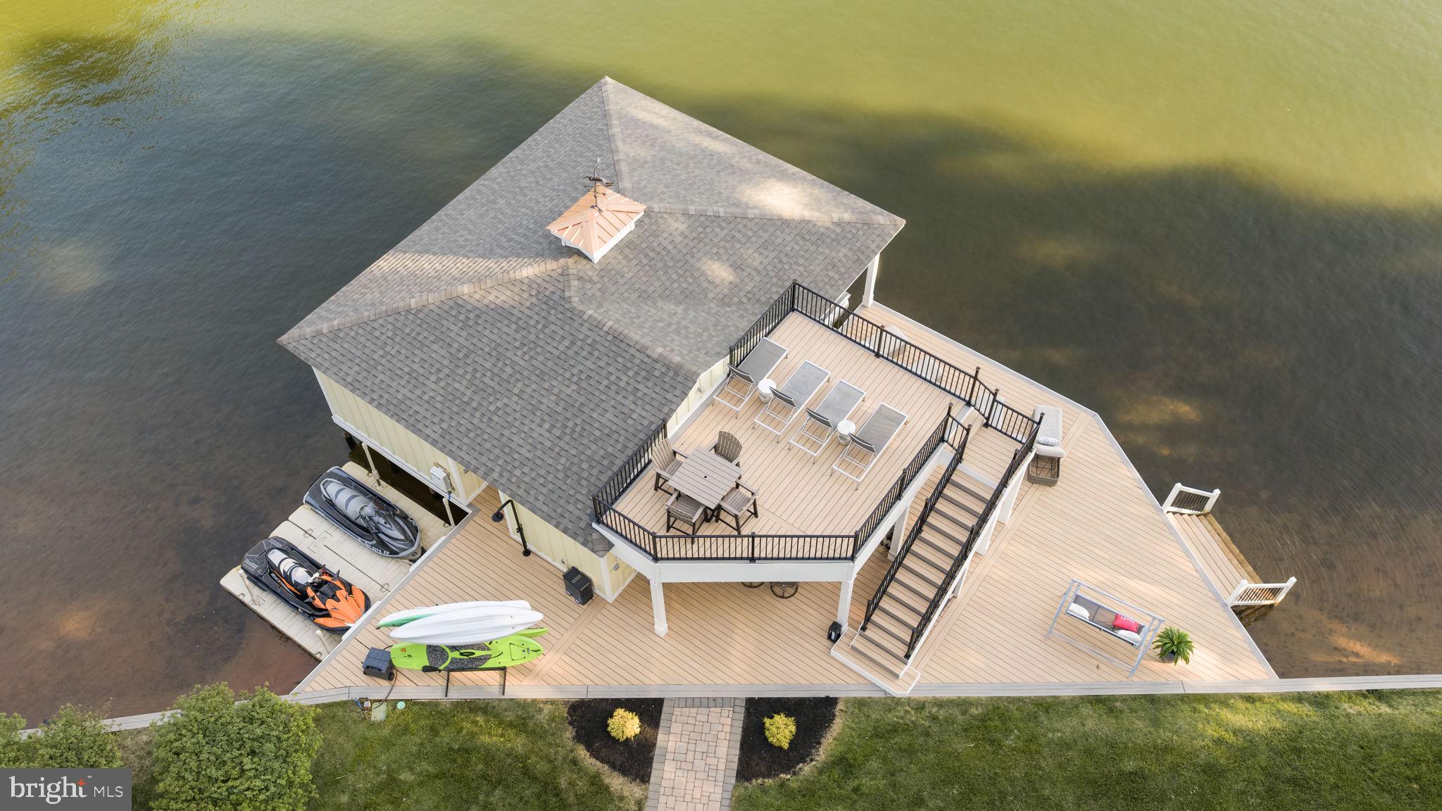 BOTH WATERS ESTATES - Residential