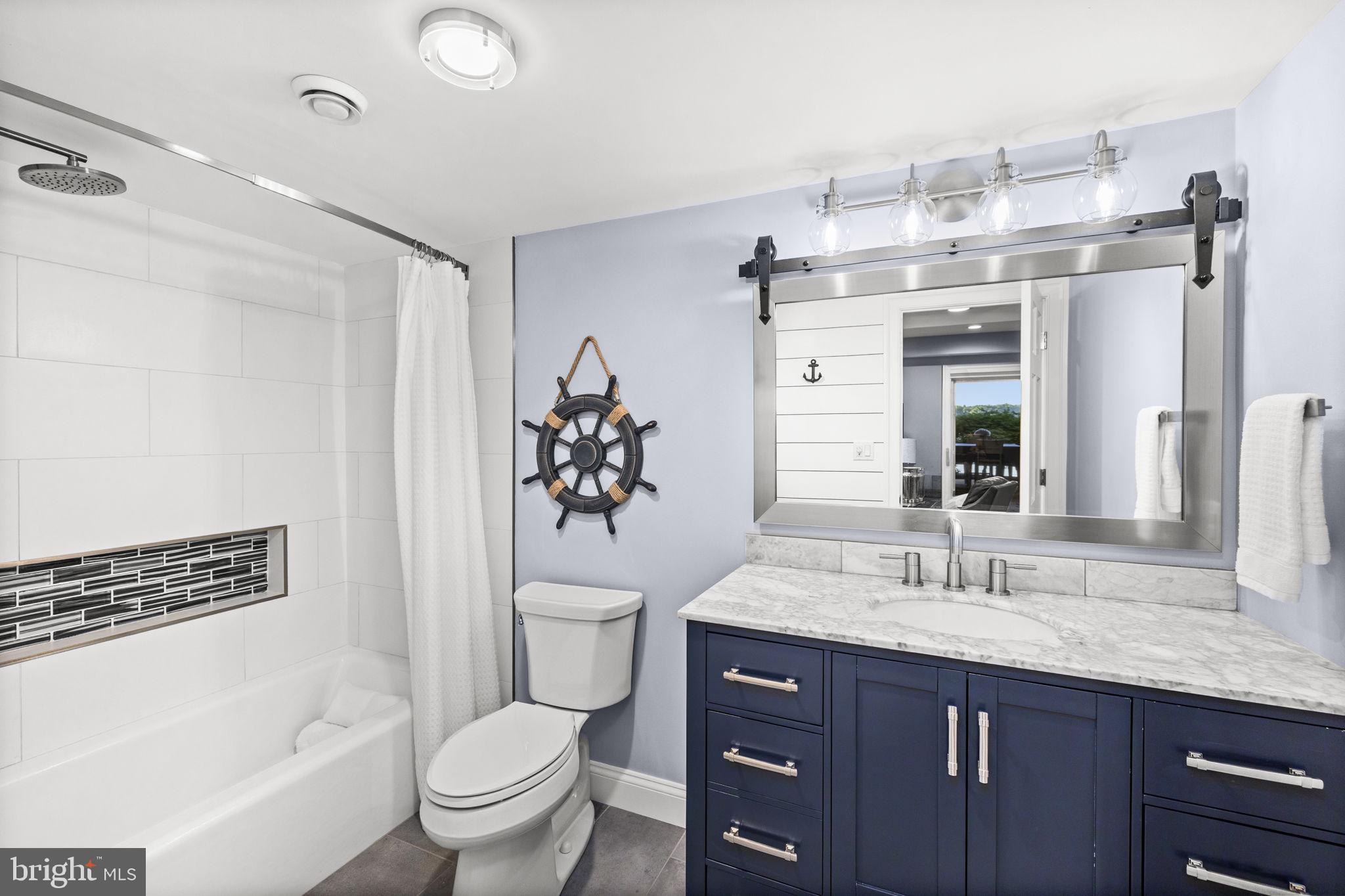 BOTH WATERS ESTATES - Residential