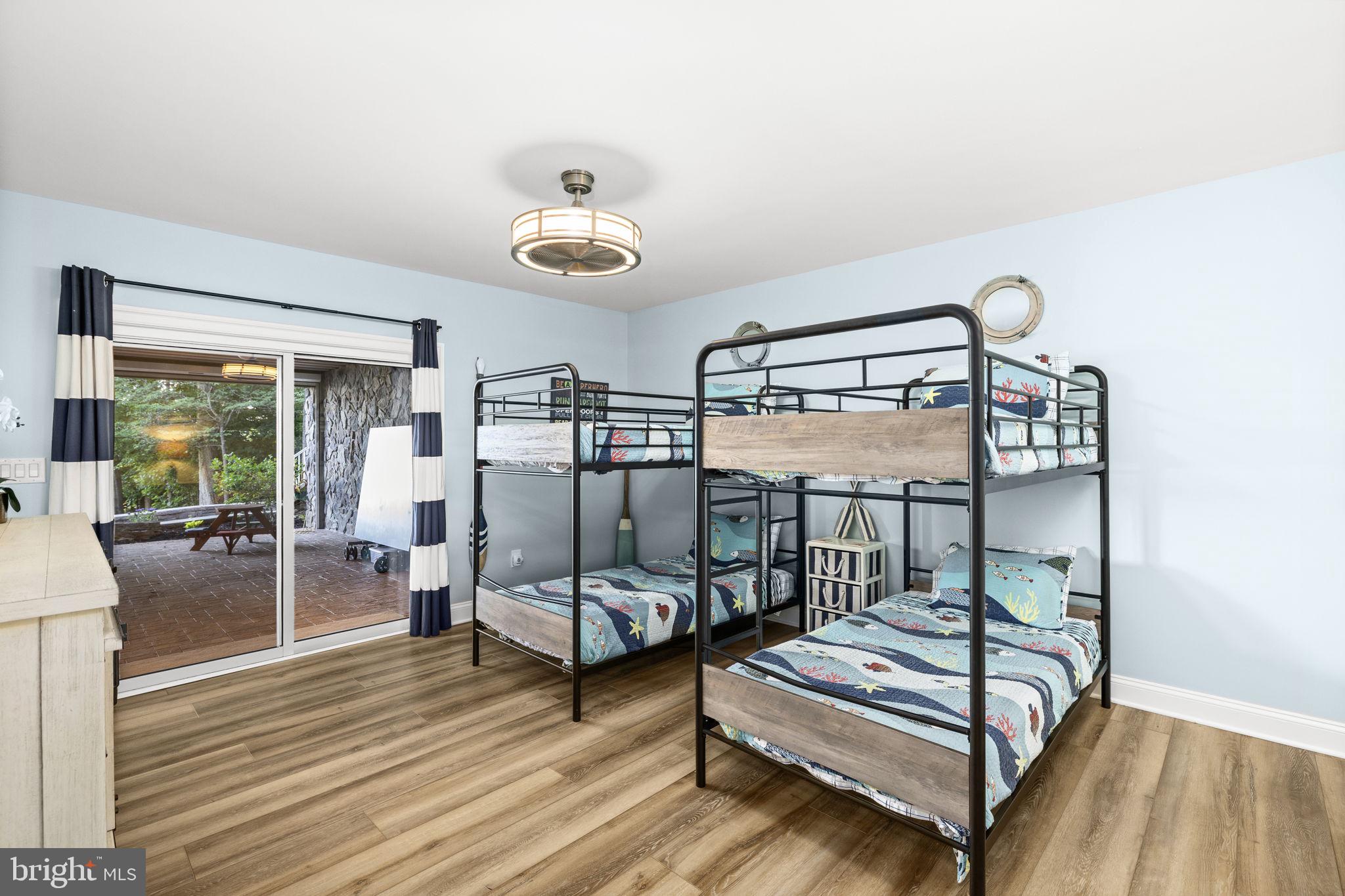 BOTH WATERS ESTATES - Residential