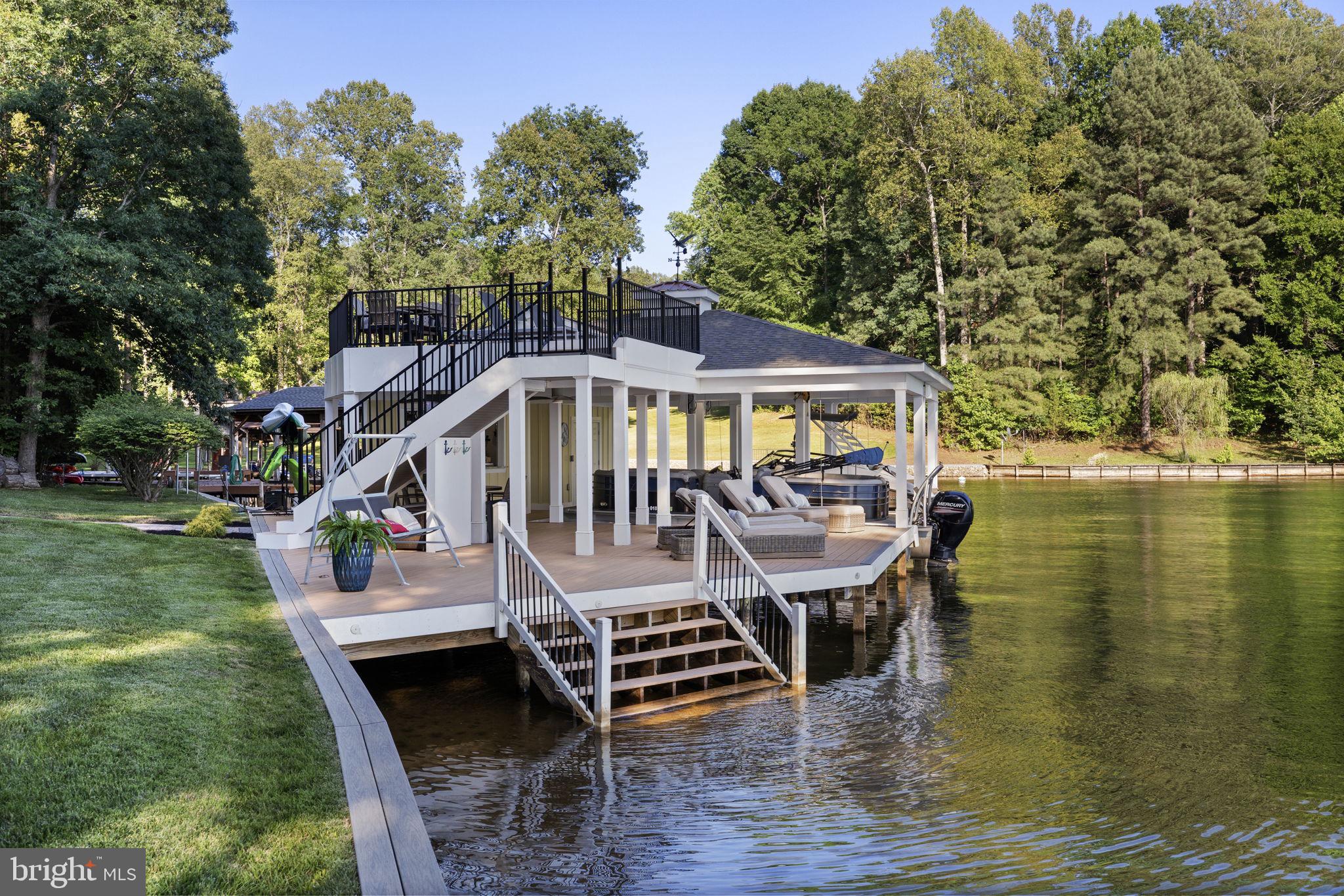 BOTH WATERS ESTATES - Residential