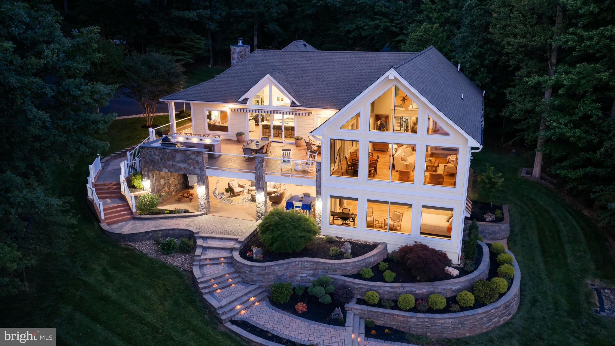 BOTH WATERS ESTATES - Residential