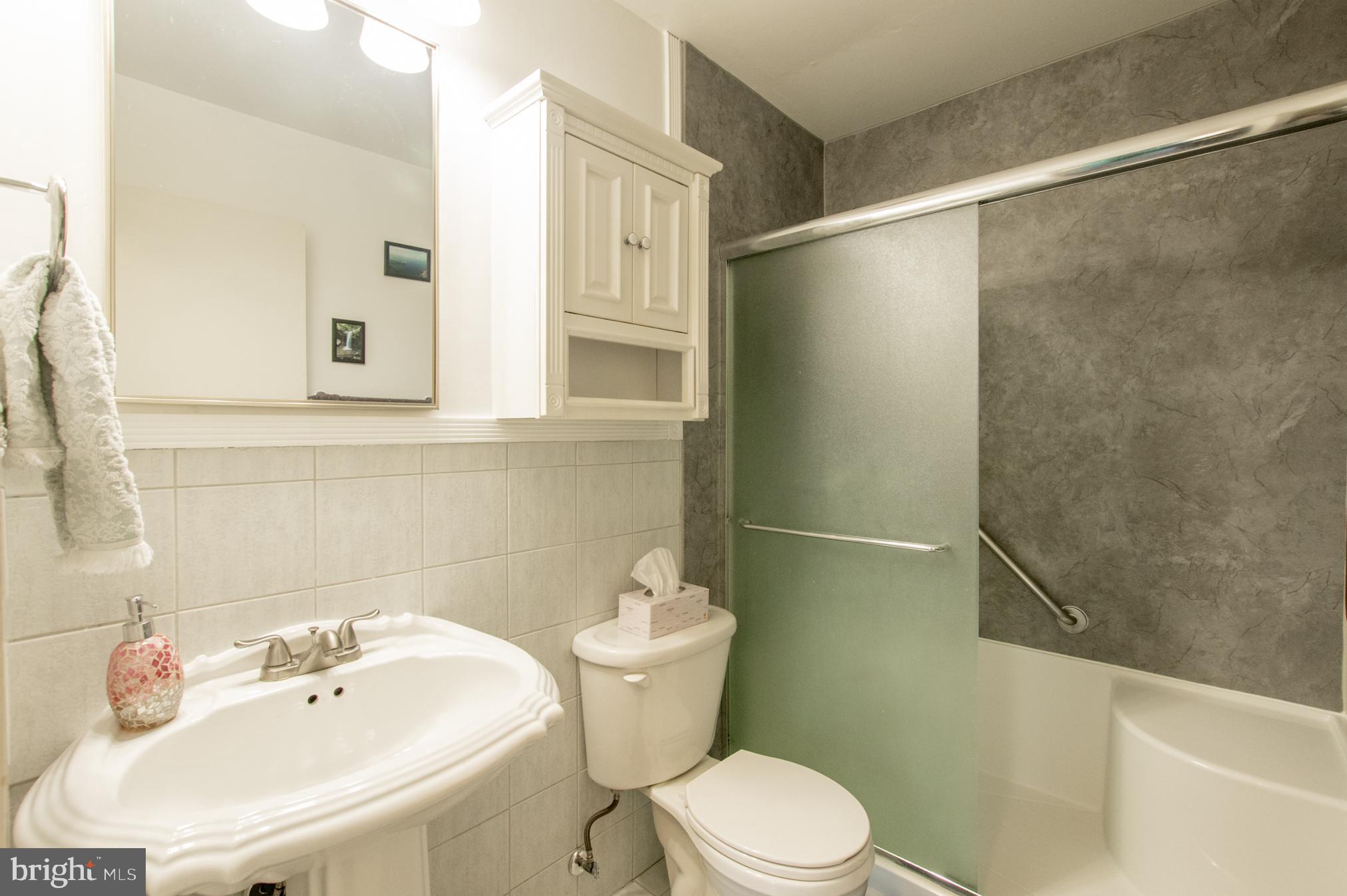 WEDGEWOOD ESTATES - Residential