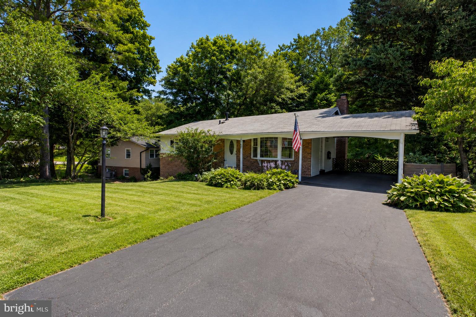 BRIARWOOD - Residential