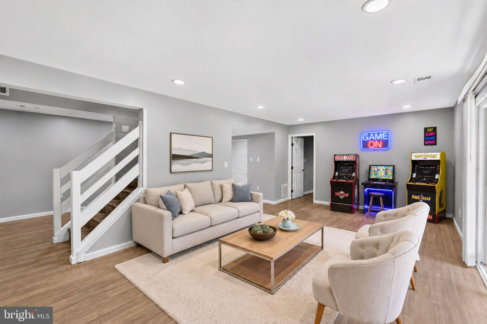 BRIARWOOD - Residential