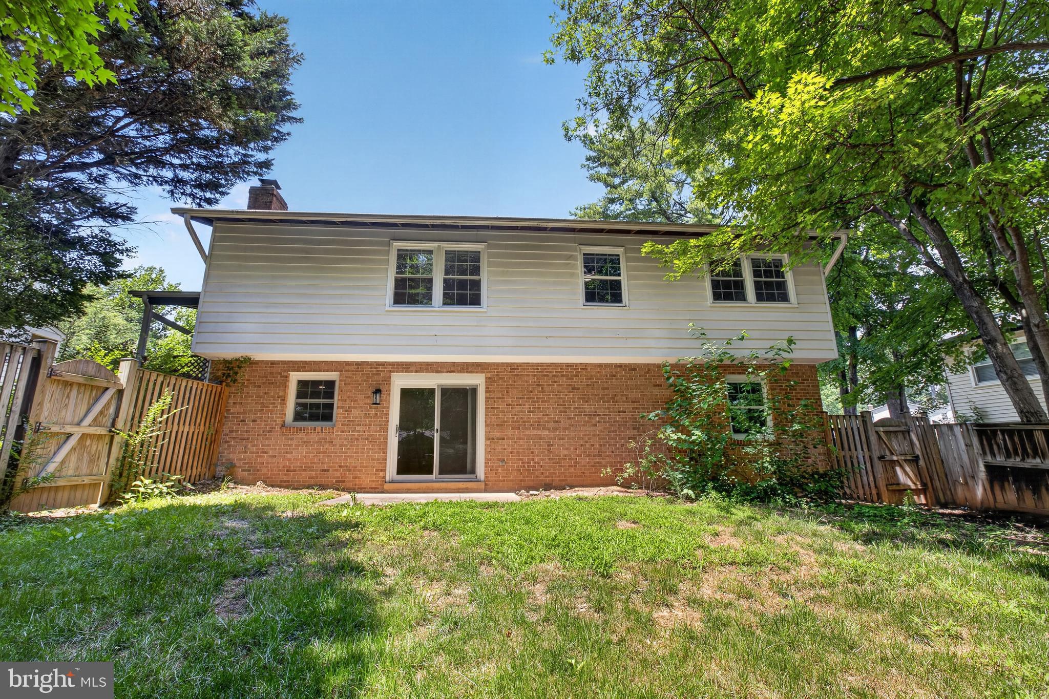 BRIARWOOD - Residential