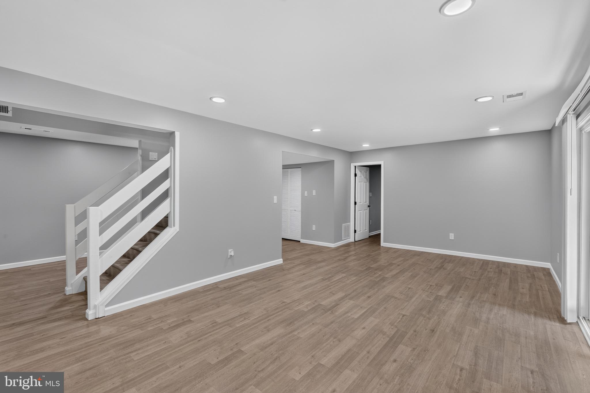BRIARWOOD - Residential