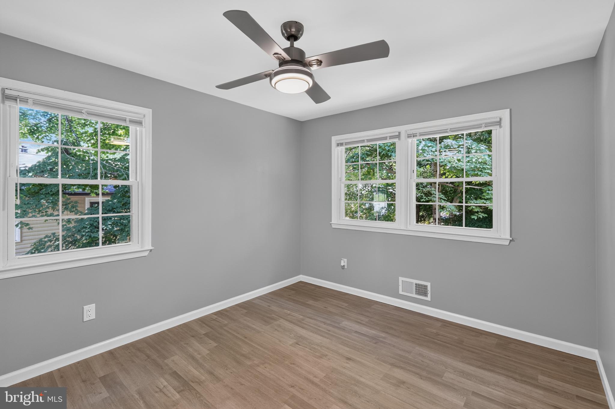 BRIARWOOD - Residential