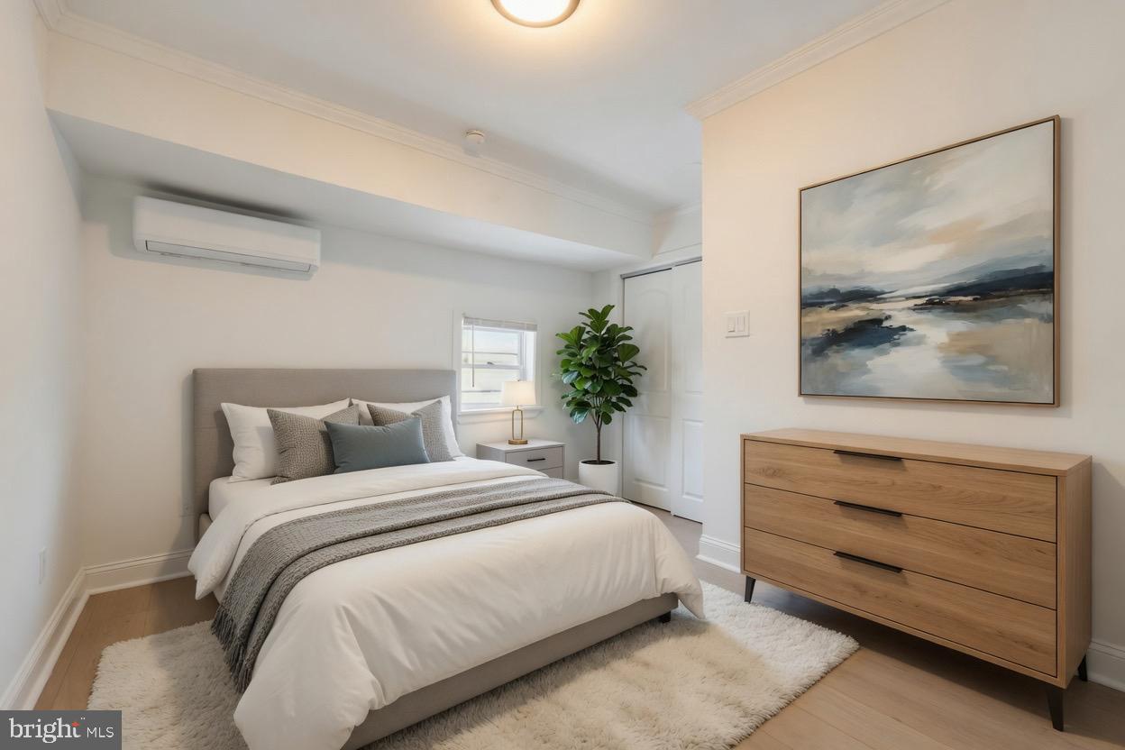OLDE KENSINGTON - Residential