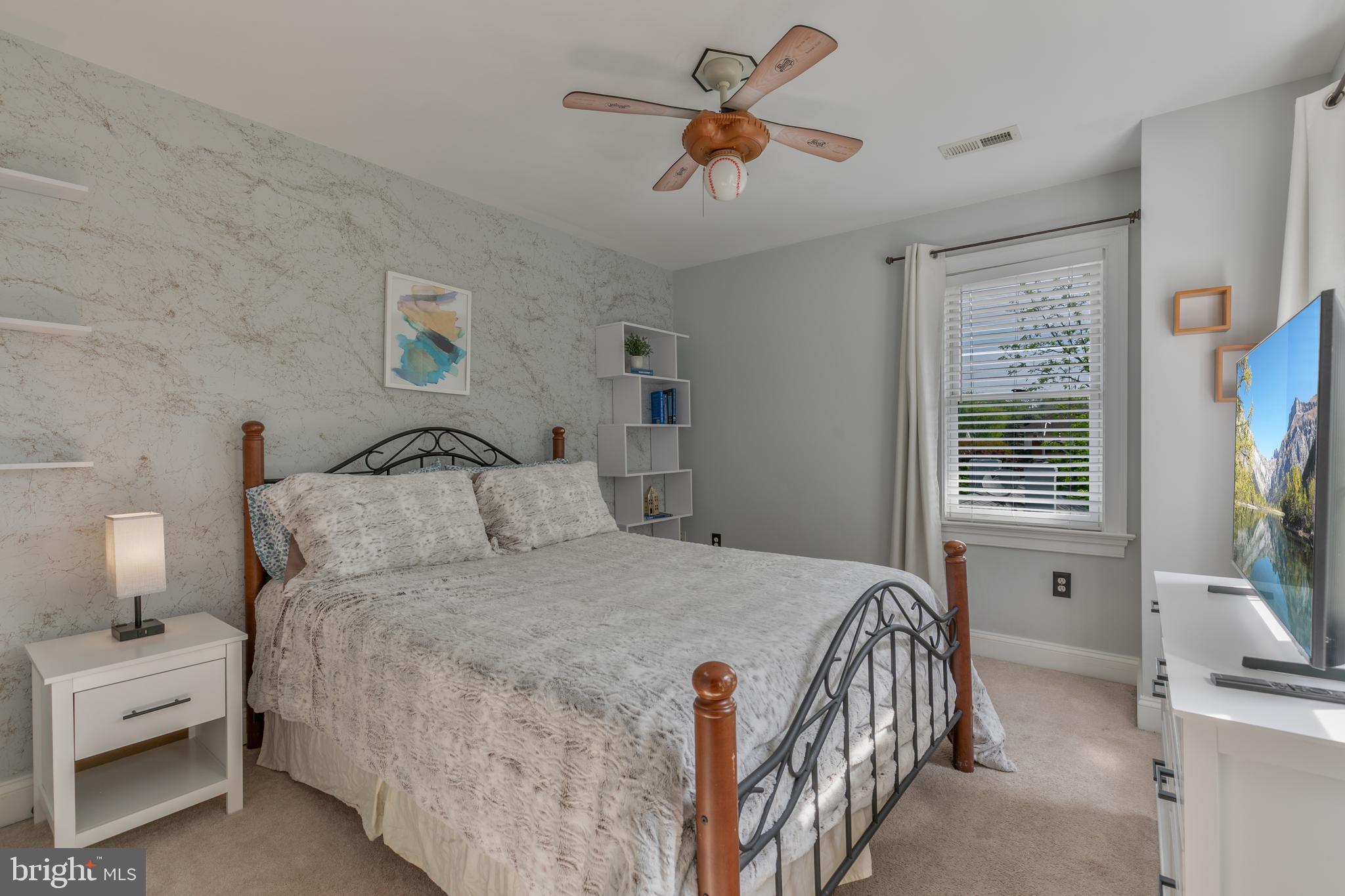 GARDEN CITY - Residential