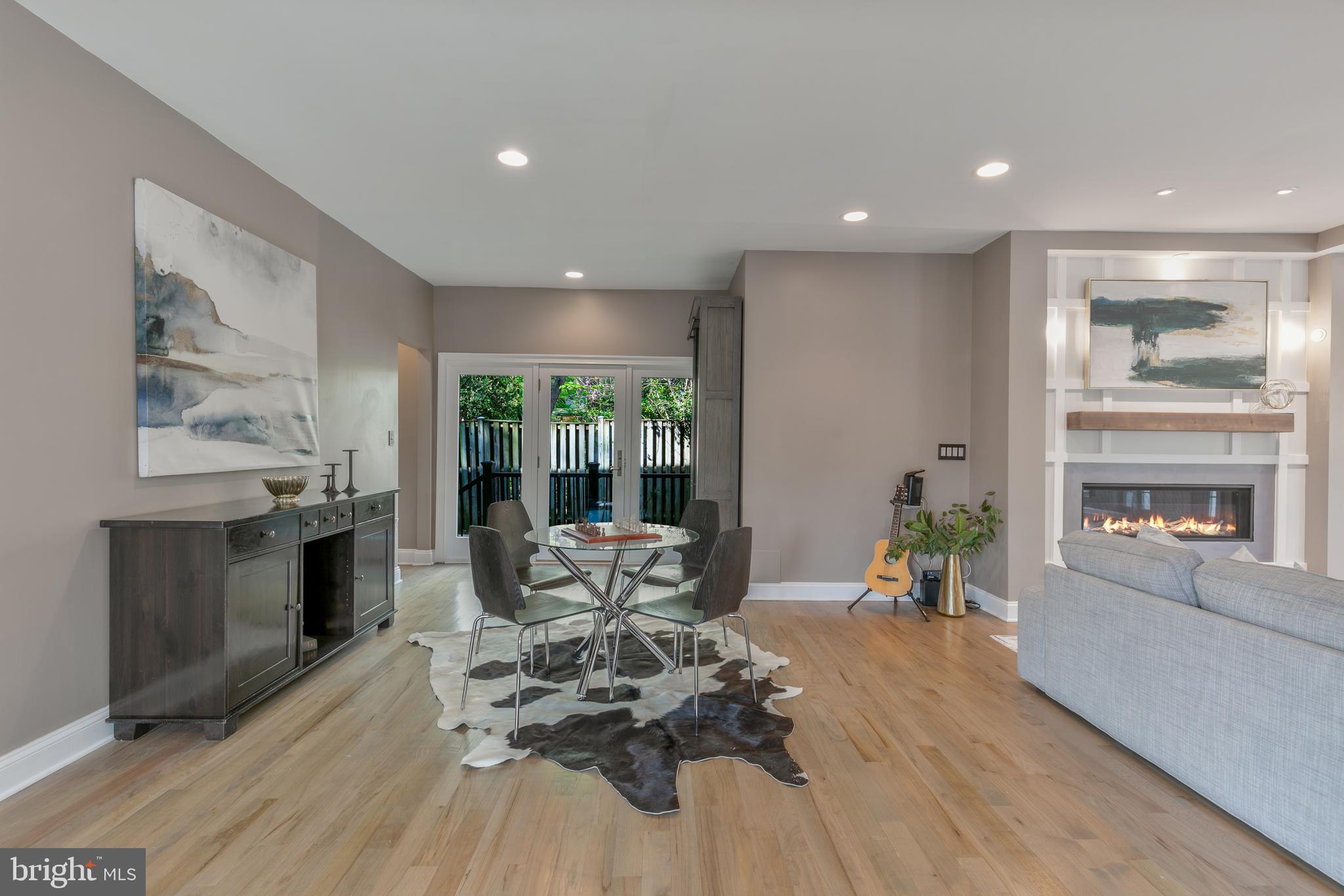 GARDEN CITY - Residential