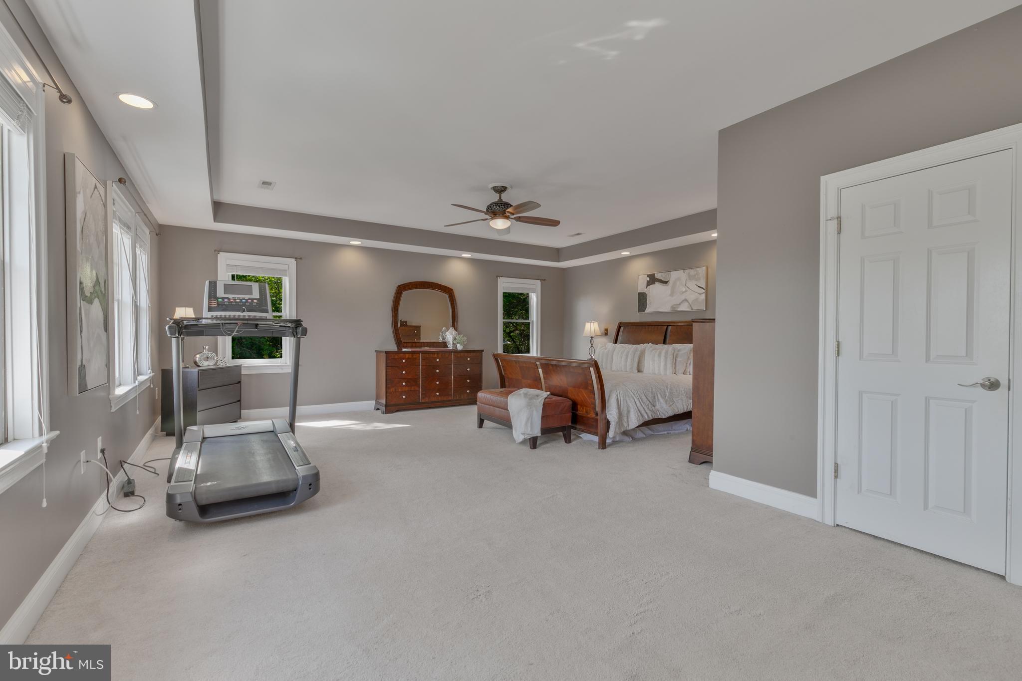 GARDEN CITY - Residential
