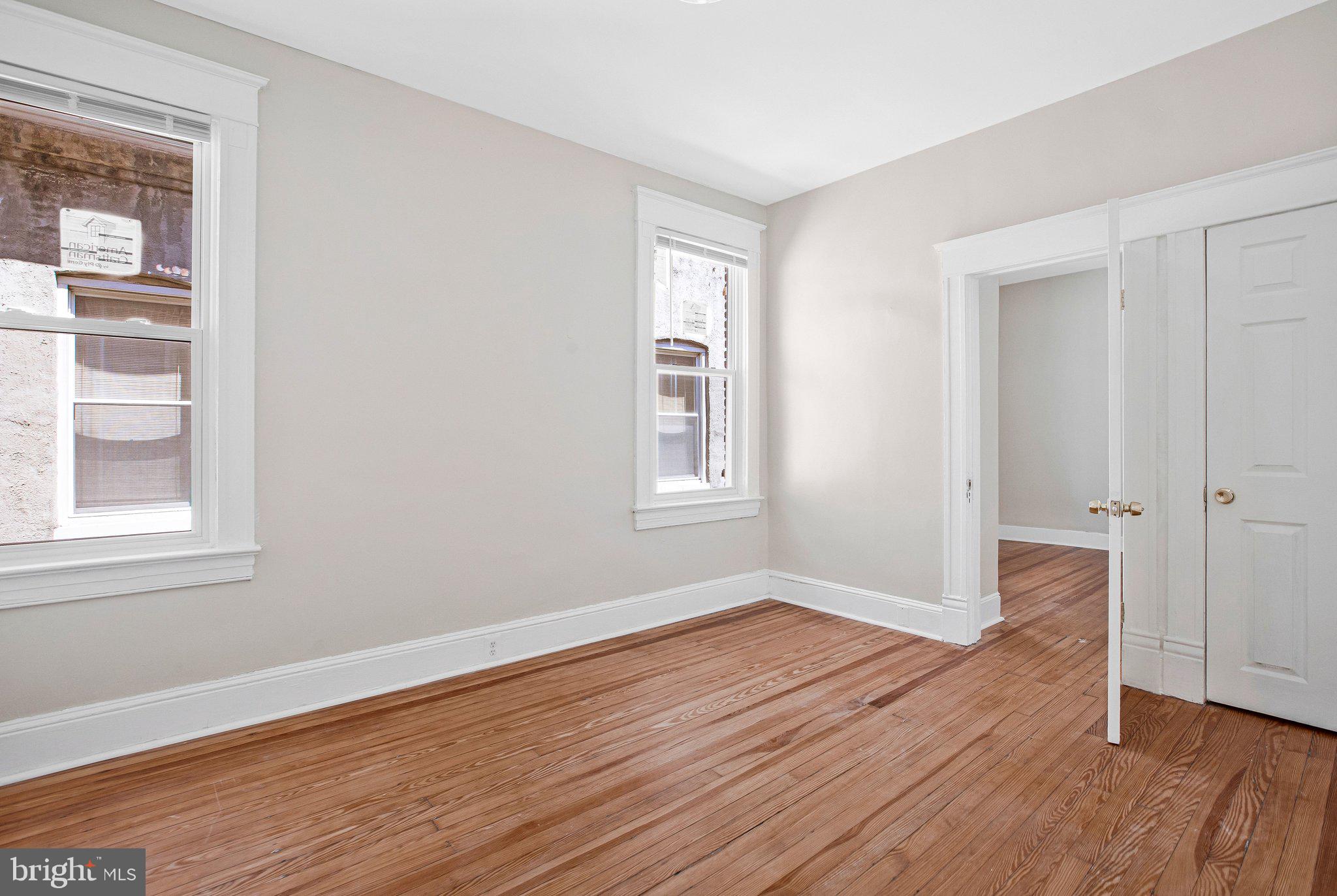 RESERVOIR HILL - Residential