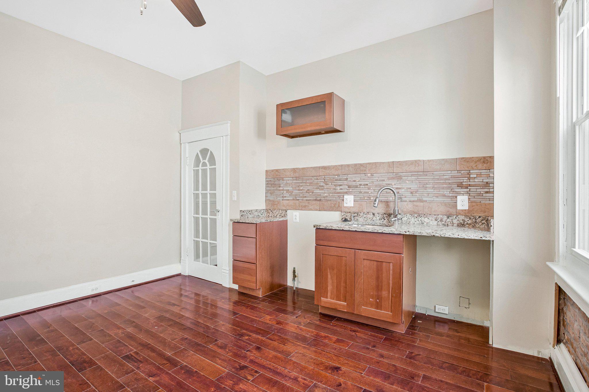 RESERVOIR HILL - Residential