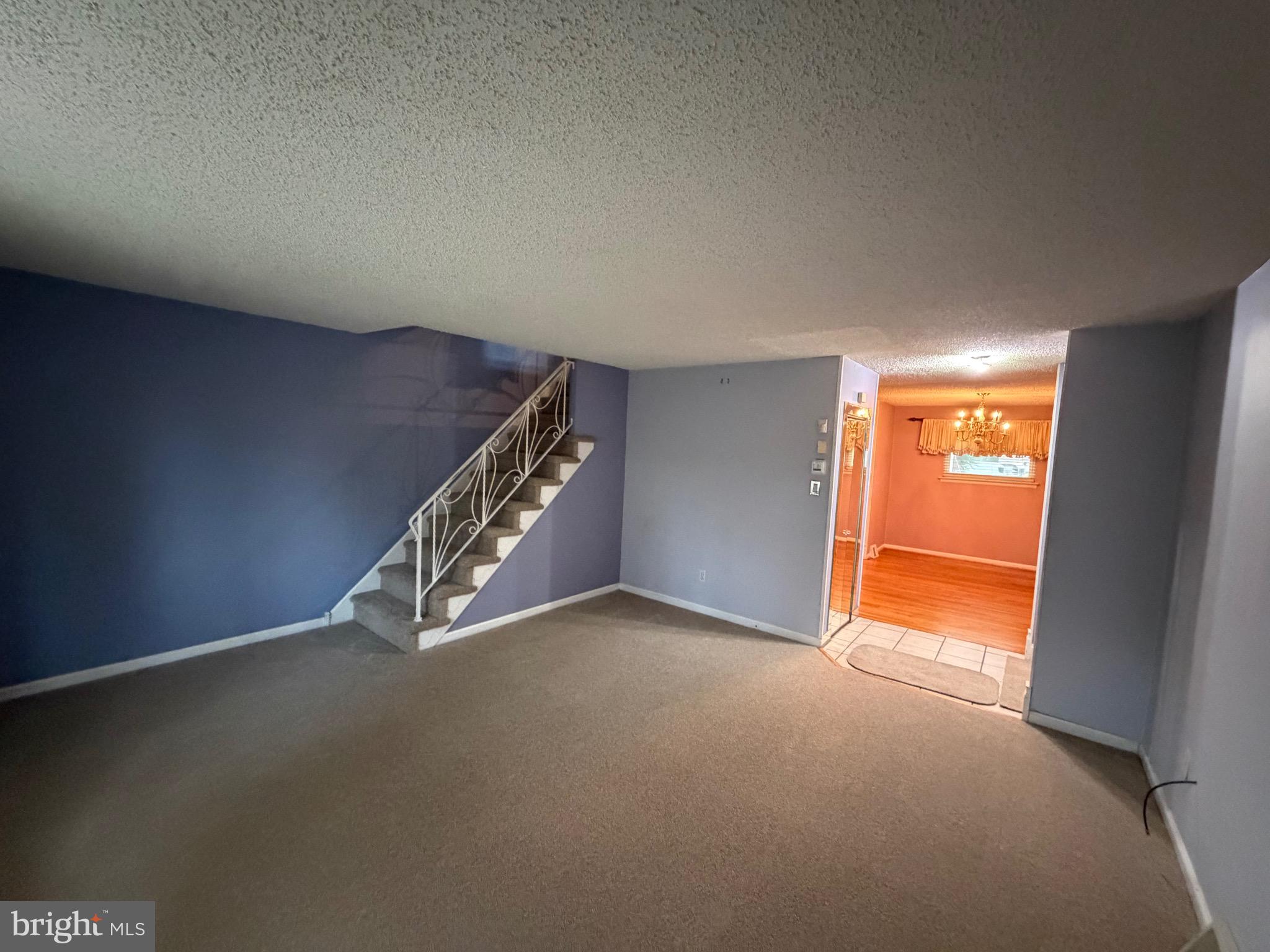 PHILADELPHIA (NORTHEAST) - Residential
