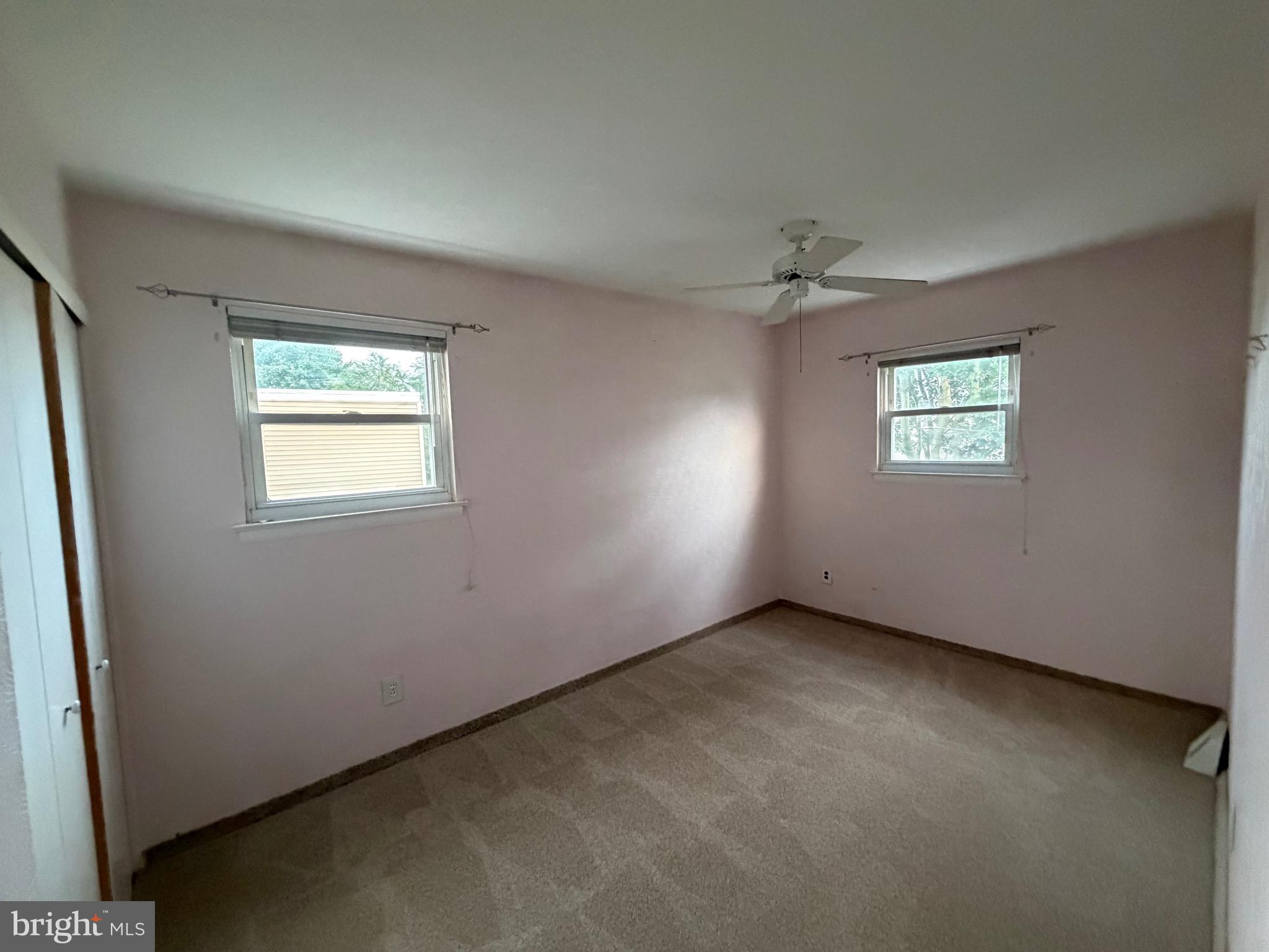 PHILADELPHIA (NORTHEAST) - Residential