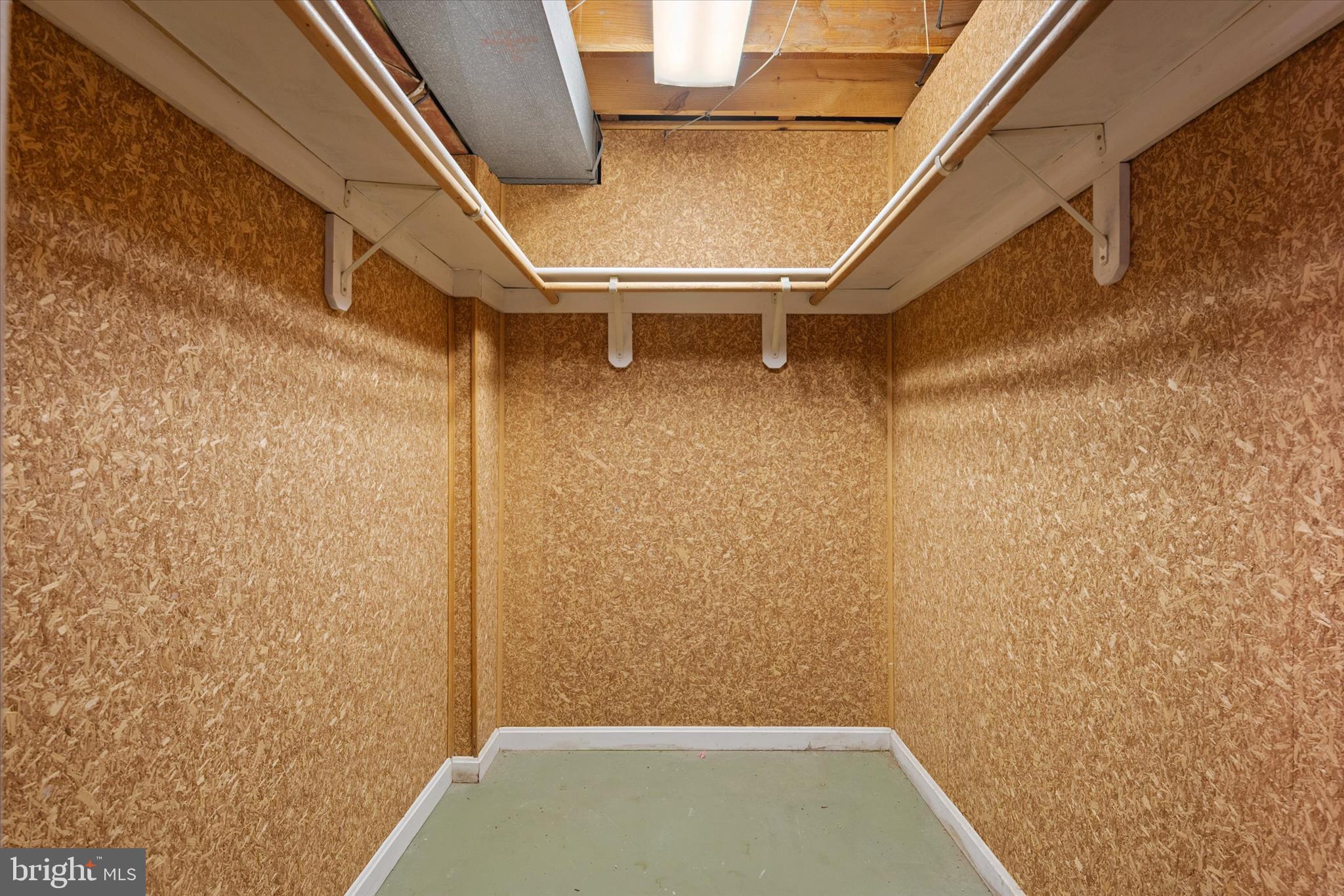 REID SUB - Residential