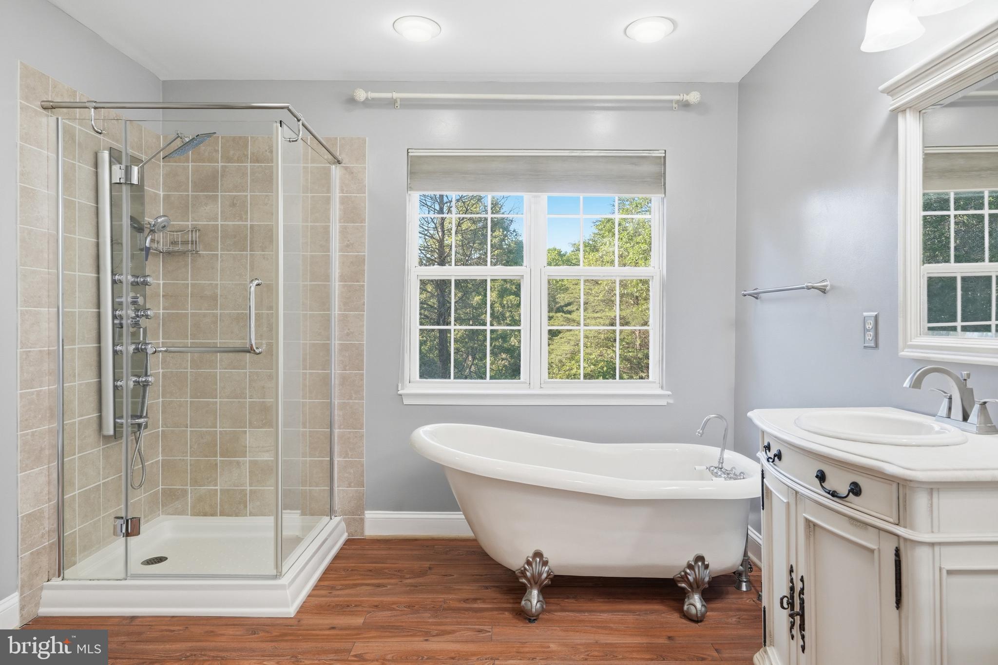 KINGSBROOKE - Residential