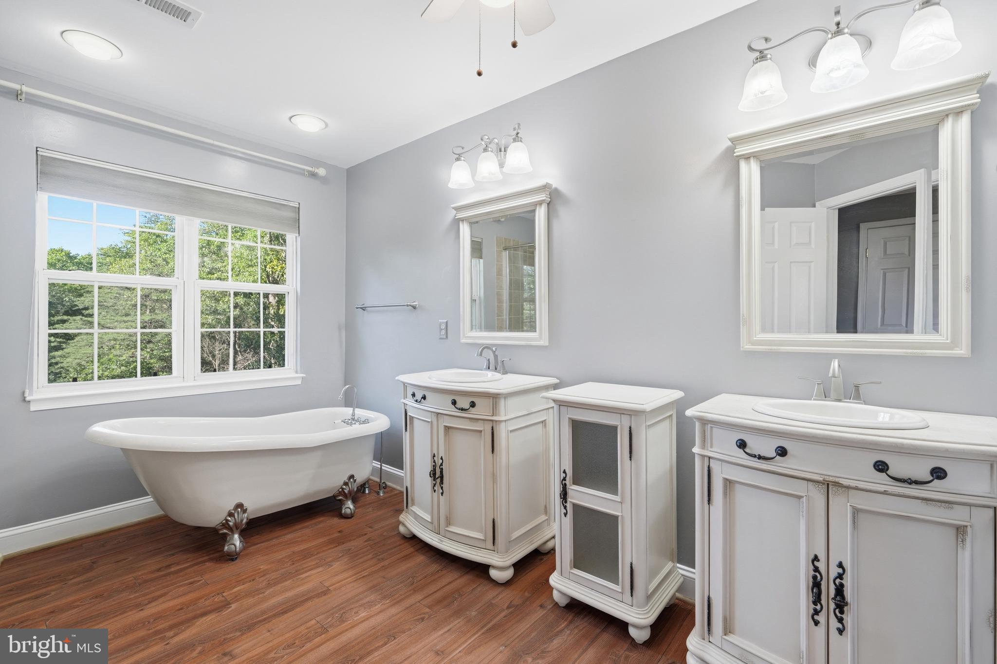 KINGSBROOKE - Residential