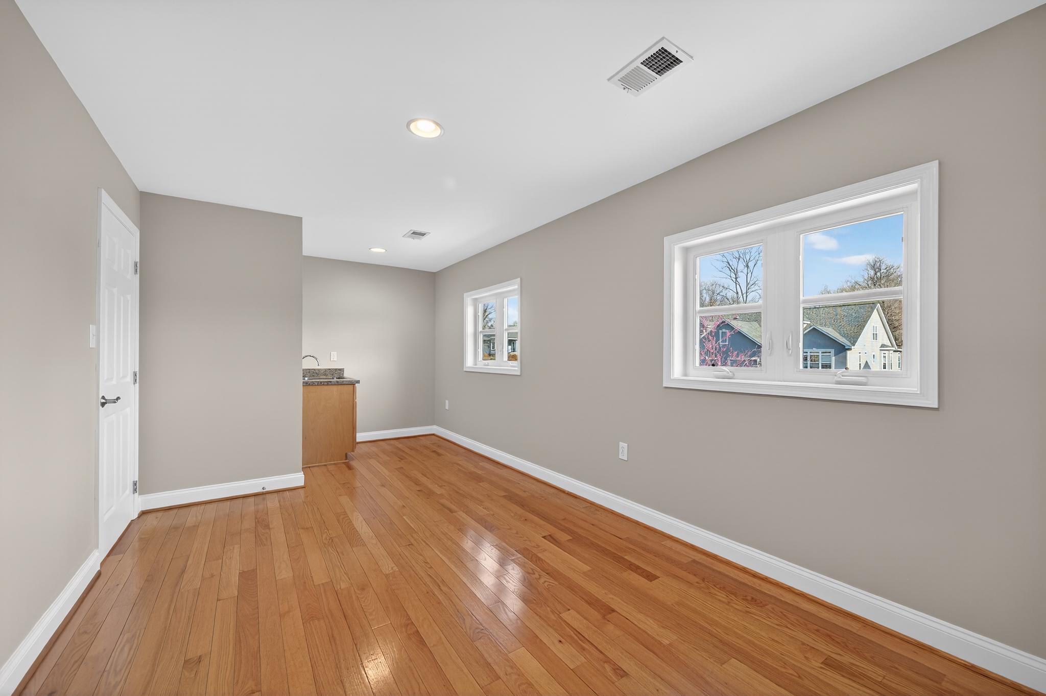 HARTZELL GARDENS - Residential