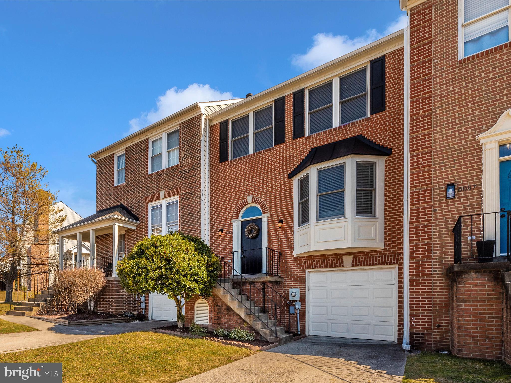 SPRING RIDGE - Residential