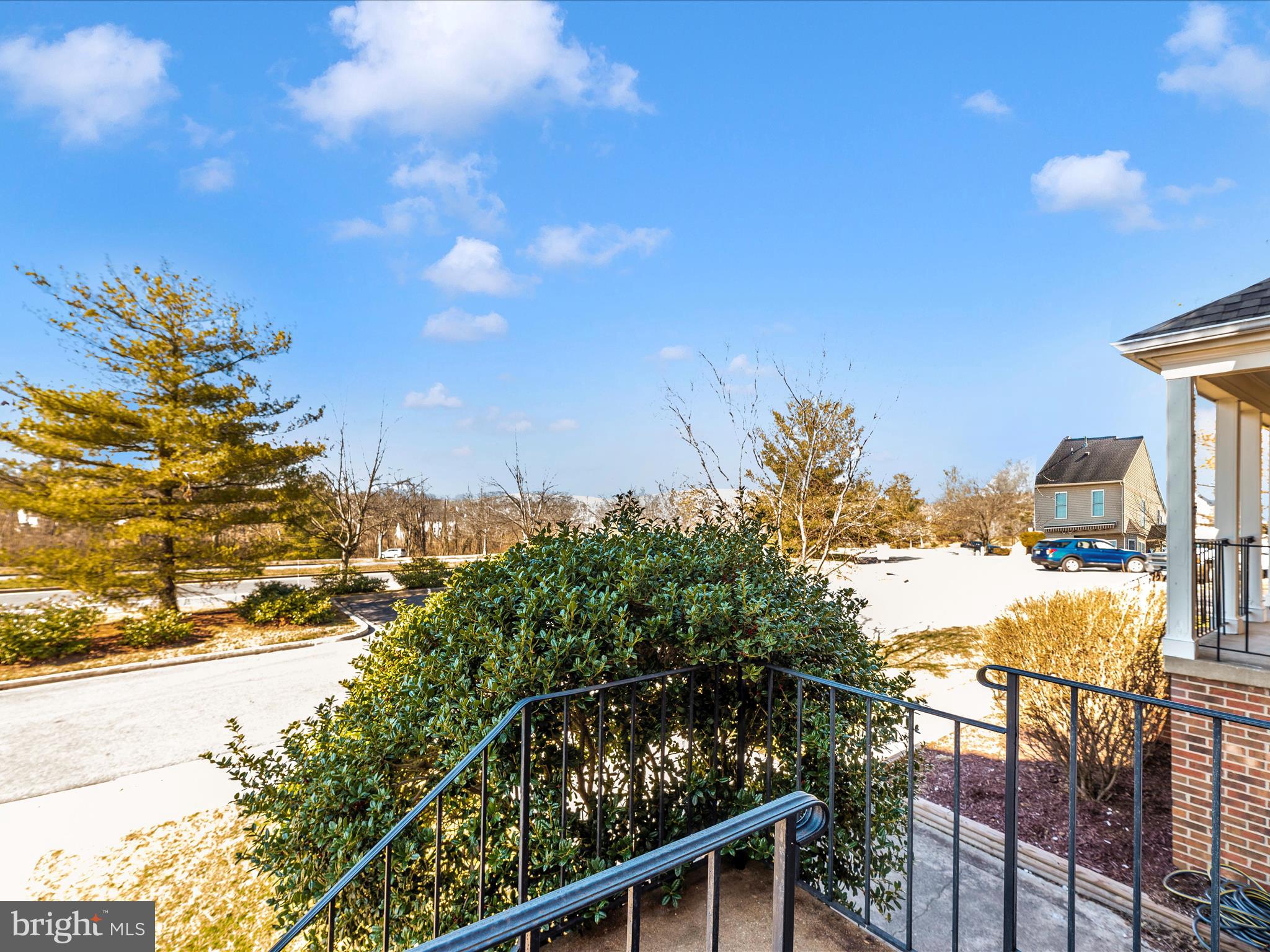 SPRING RIDGE - Residential