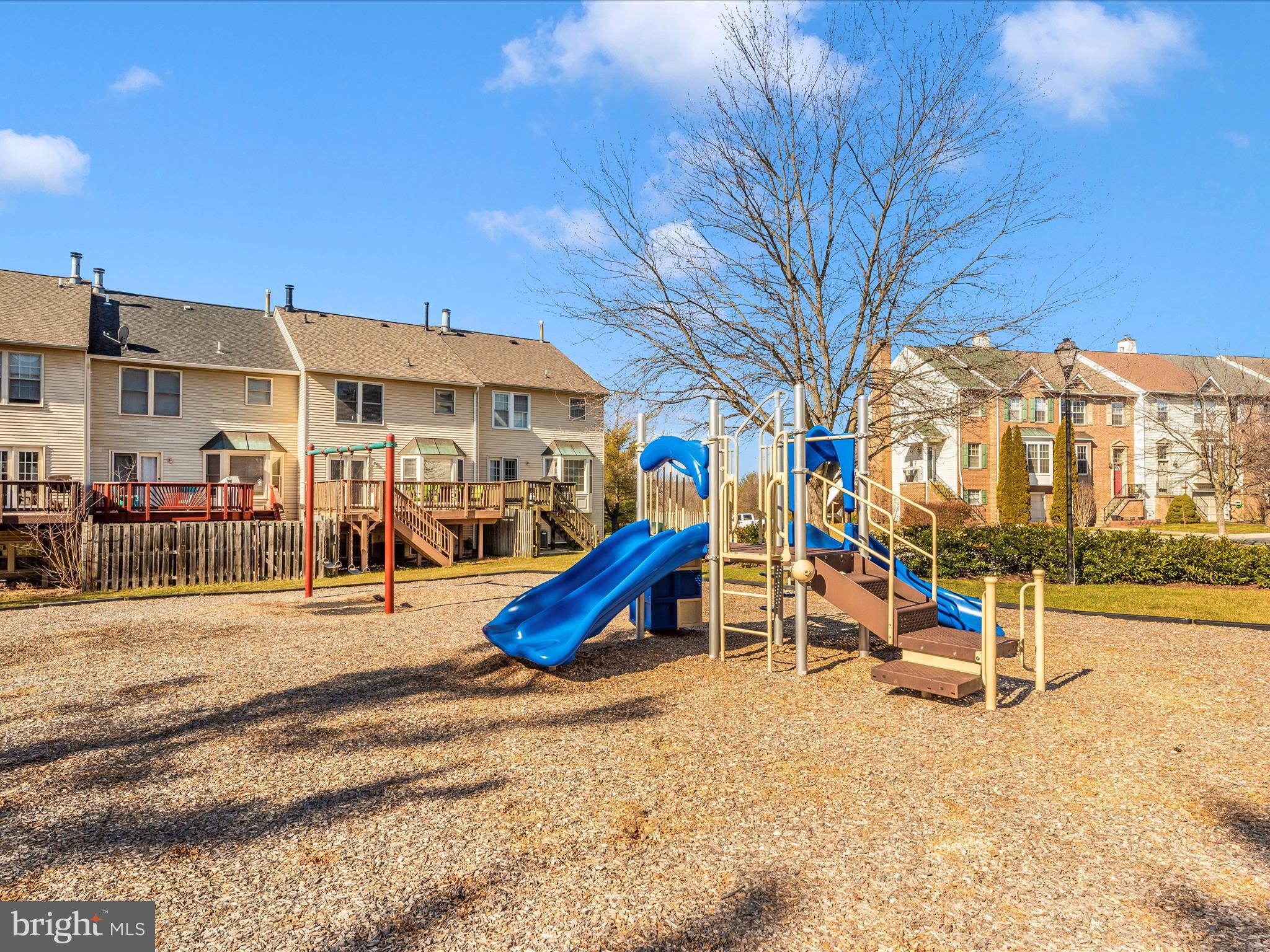 SPRING RIDGE - Residential