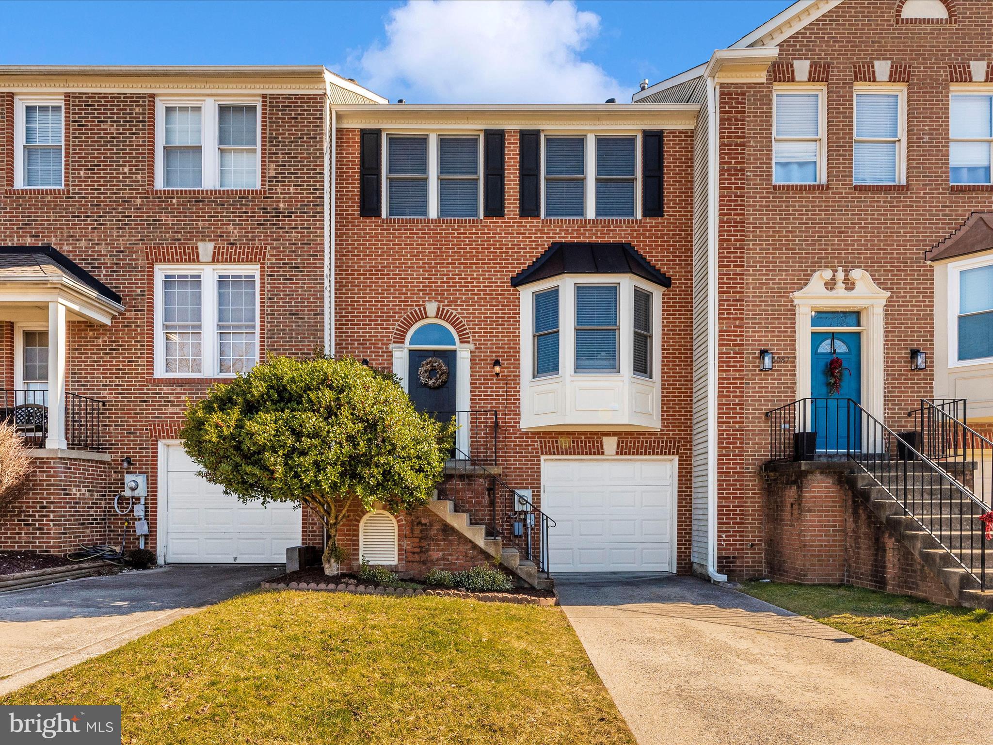 SPRING RIDGE - Residential