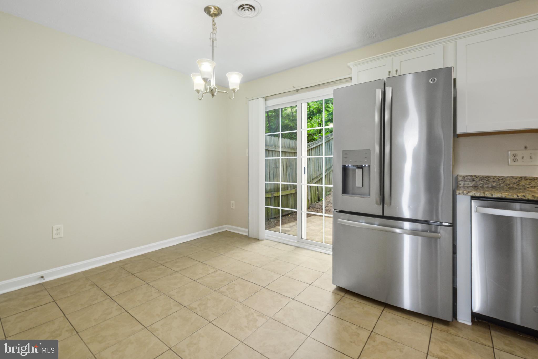 ASH HOLLOW ESTATES - Residential