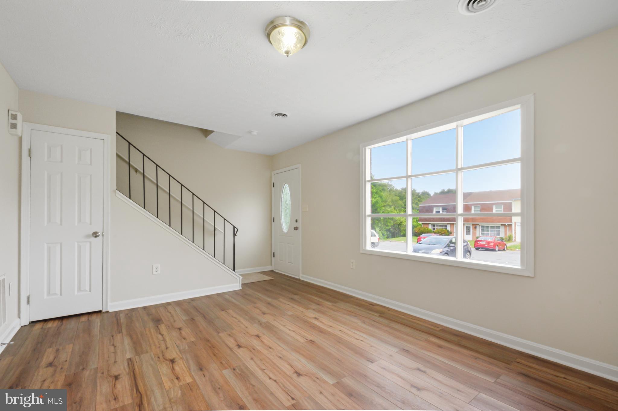 ASH HOLLOW ESTATES - Residential