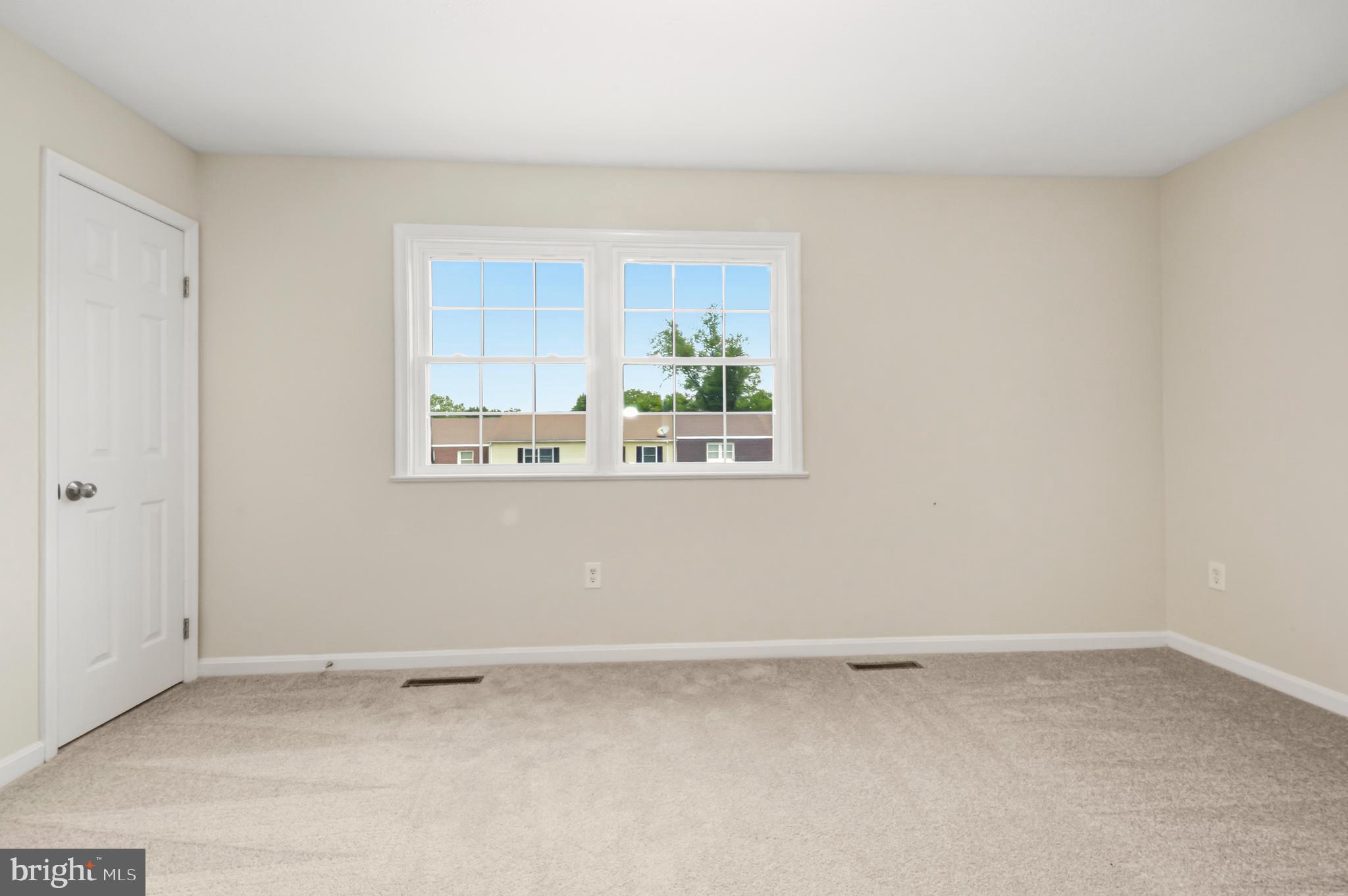 ASH HOLLOW ESTATES - Residential