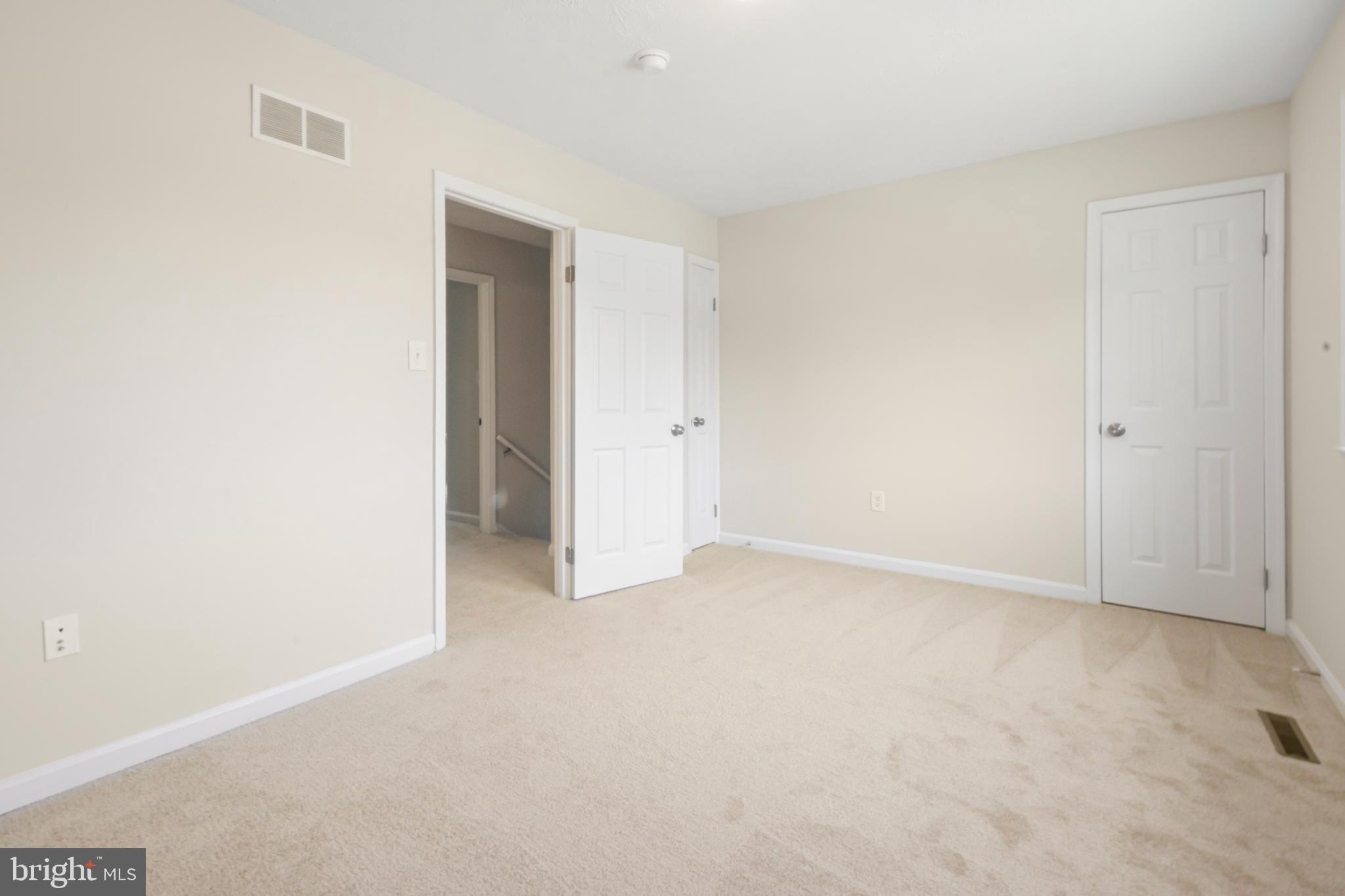 ASH HOLLOW ESTATES - Residential