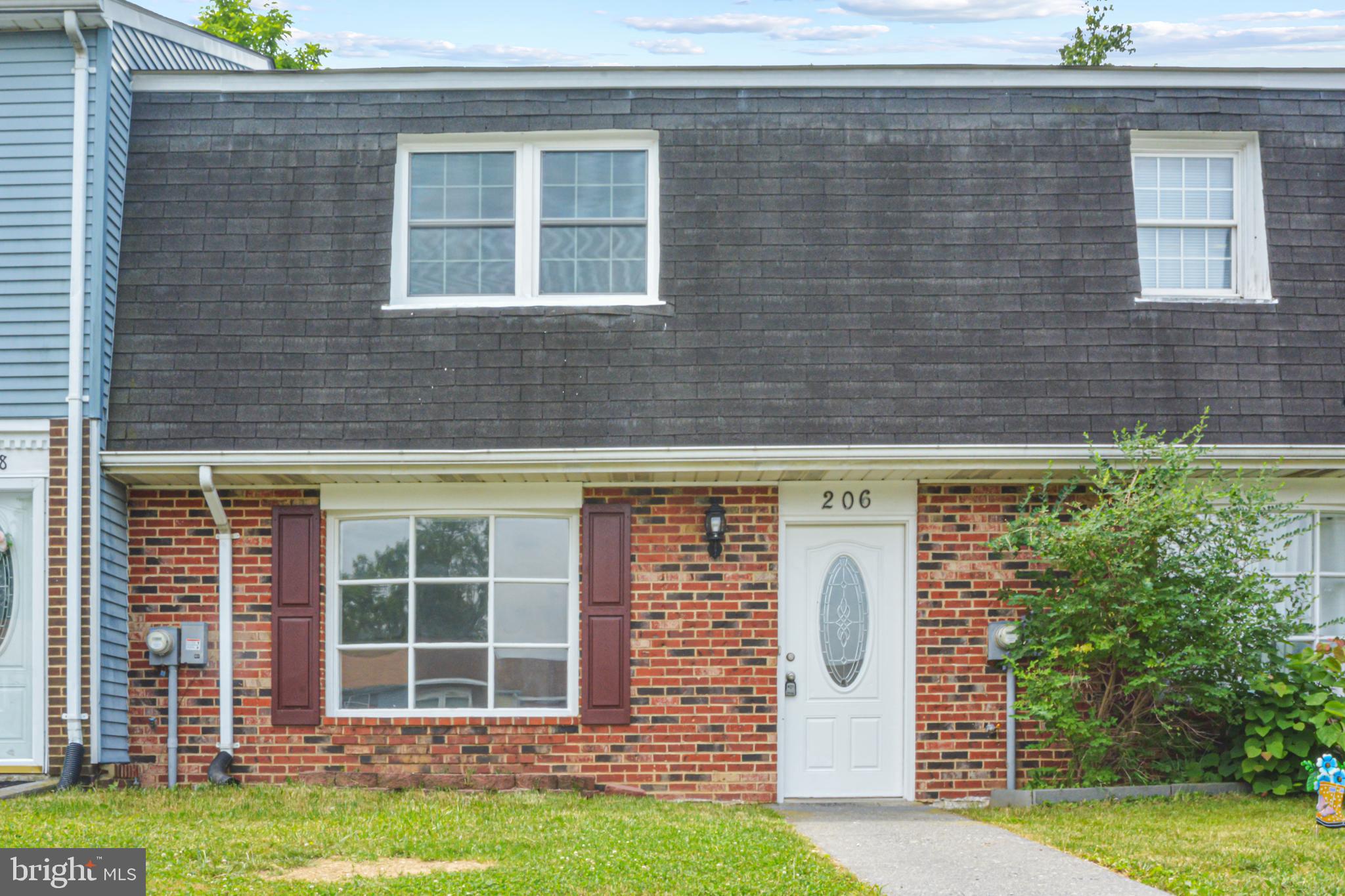 ASH HOLLOW ESTATES - Residential