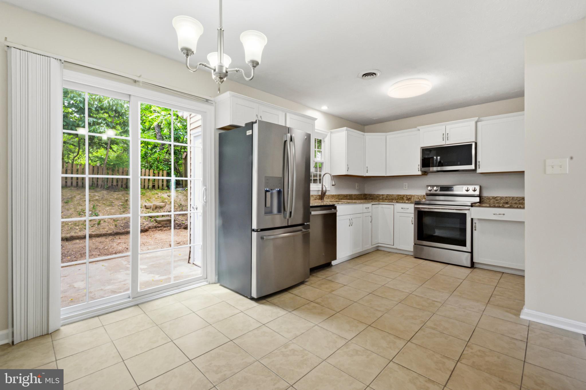 ASH HOLLOW ESTATES - Residential