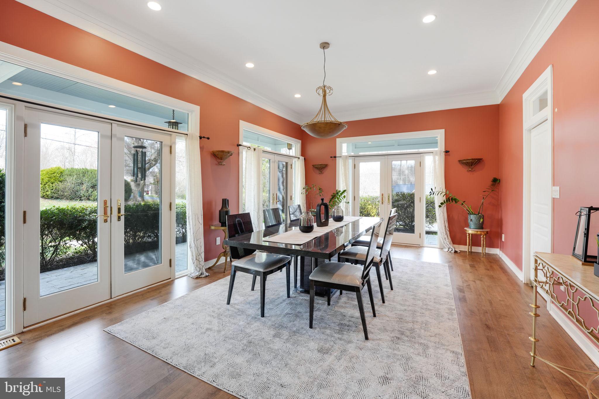 MANTUA - Residential