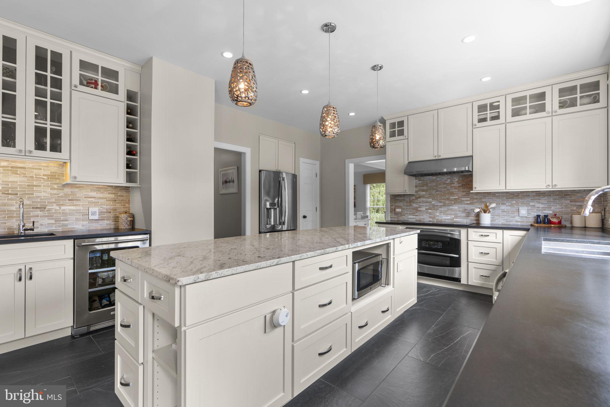 ASHLEIGH KNOLLS - Residential