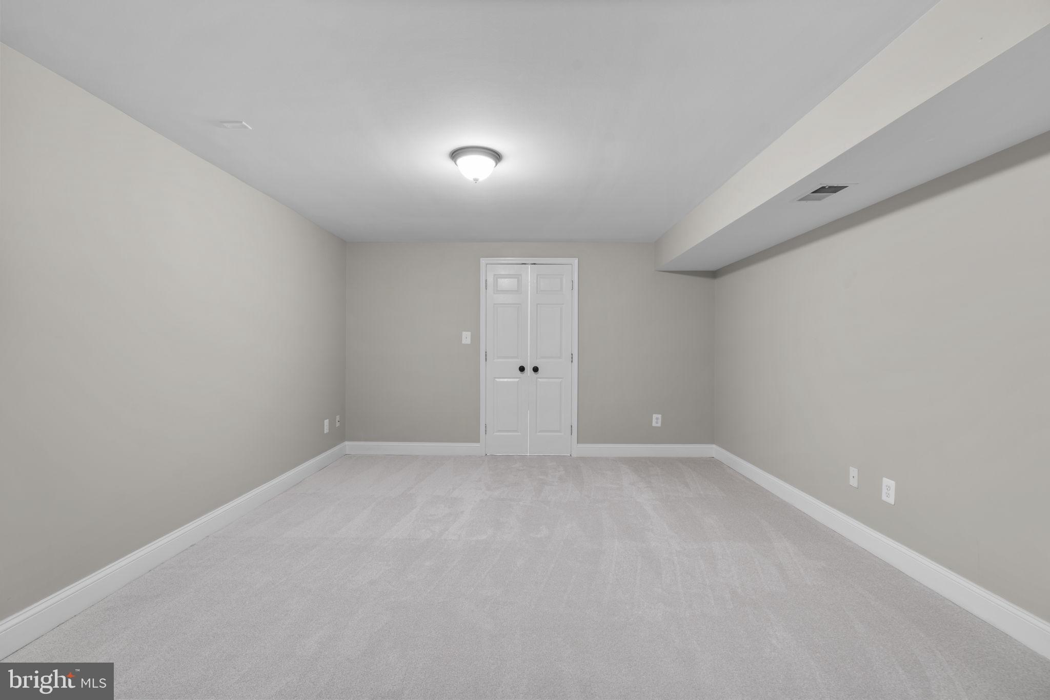 ASHLEIGH KNOLLS - Residential