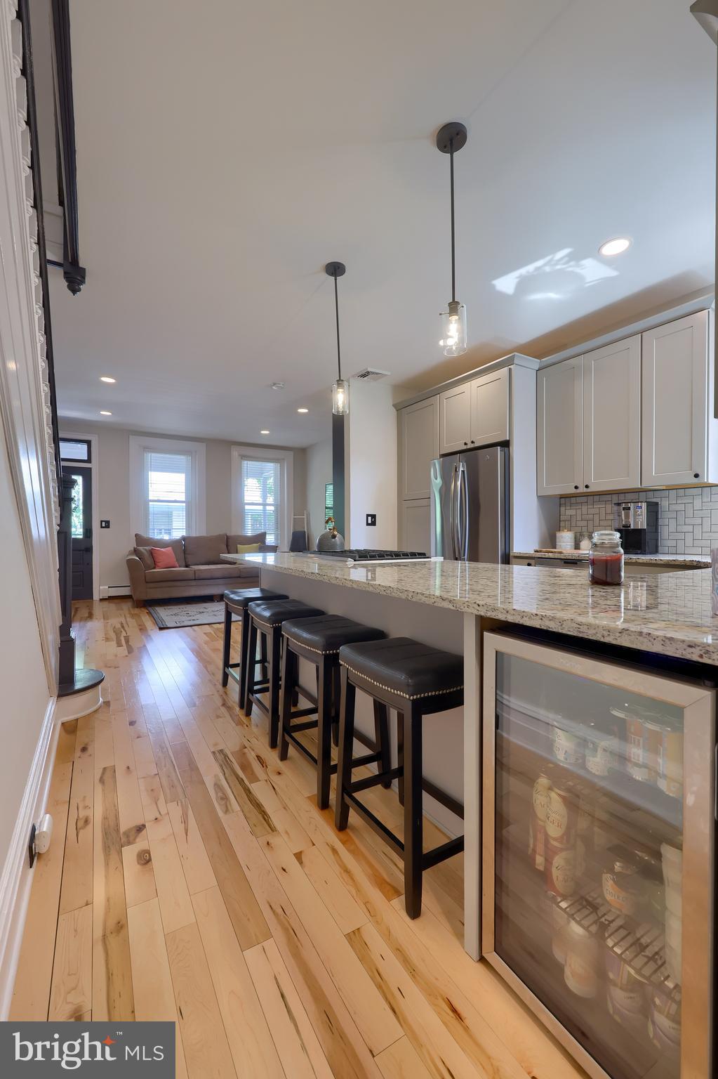 CHESTNUT HILL - Residential