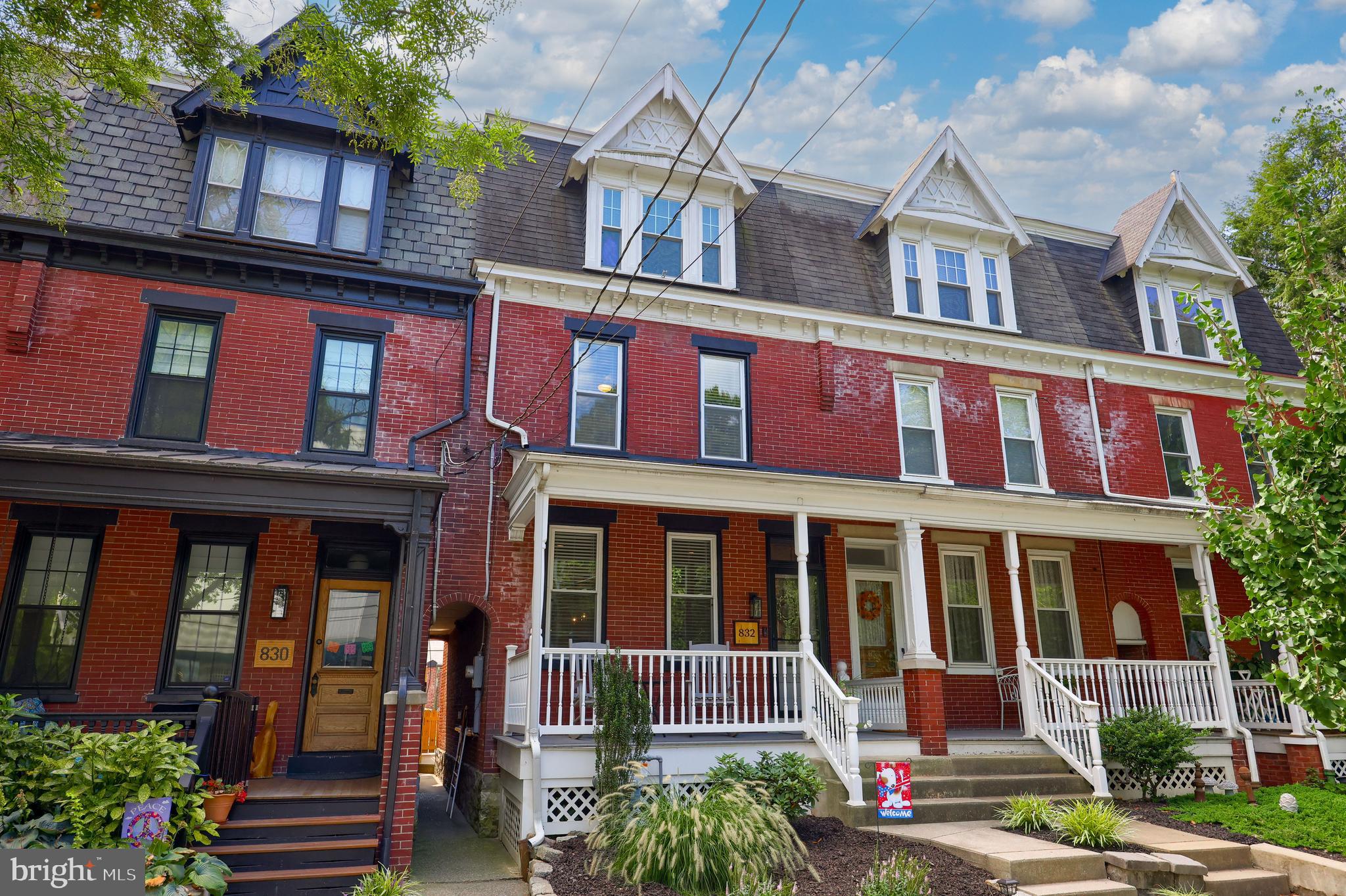 CHESTNUT HILL - Residential