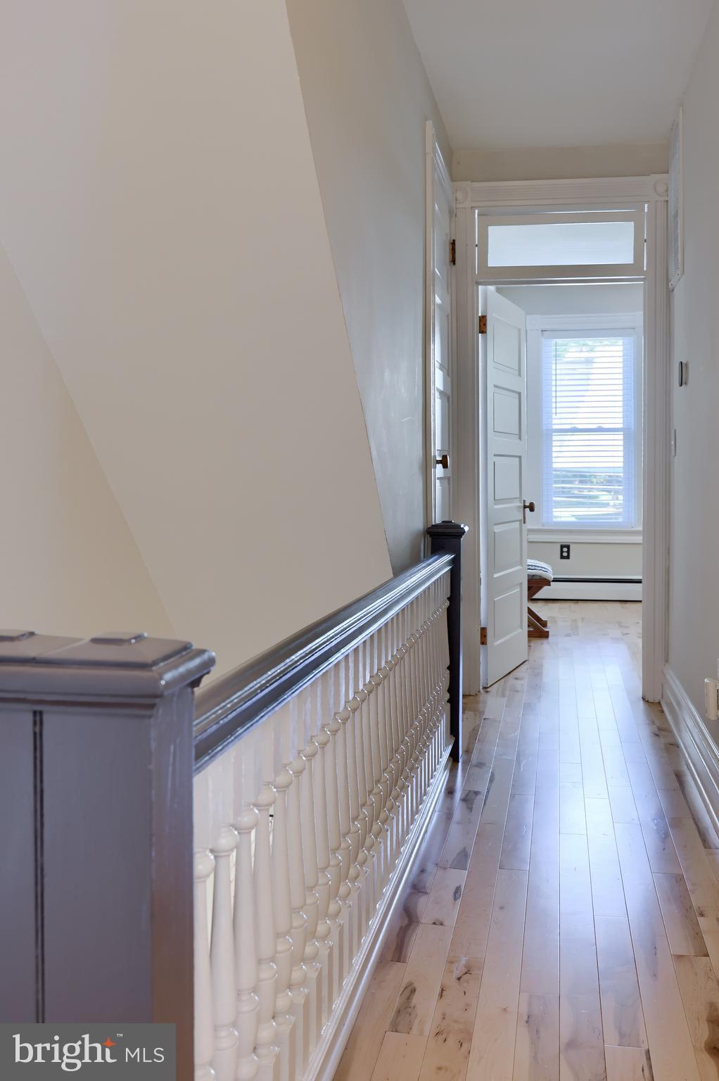 CHESTNUT HILL - Residential