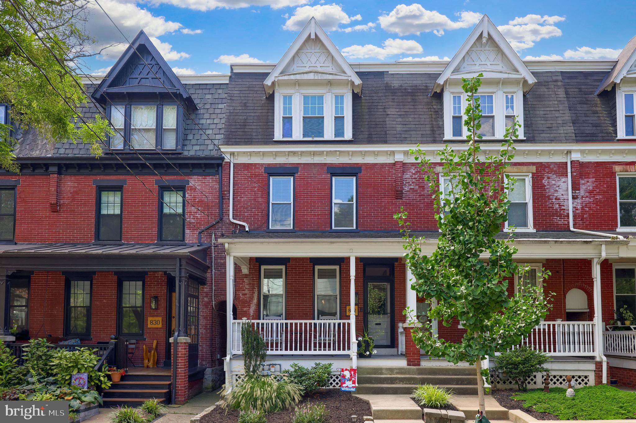 CHESTNUT HILL - Residential