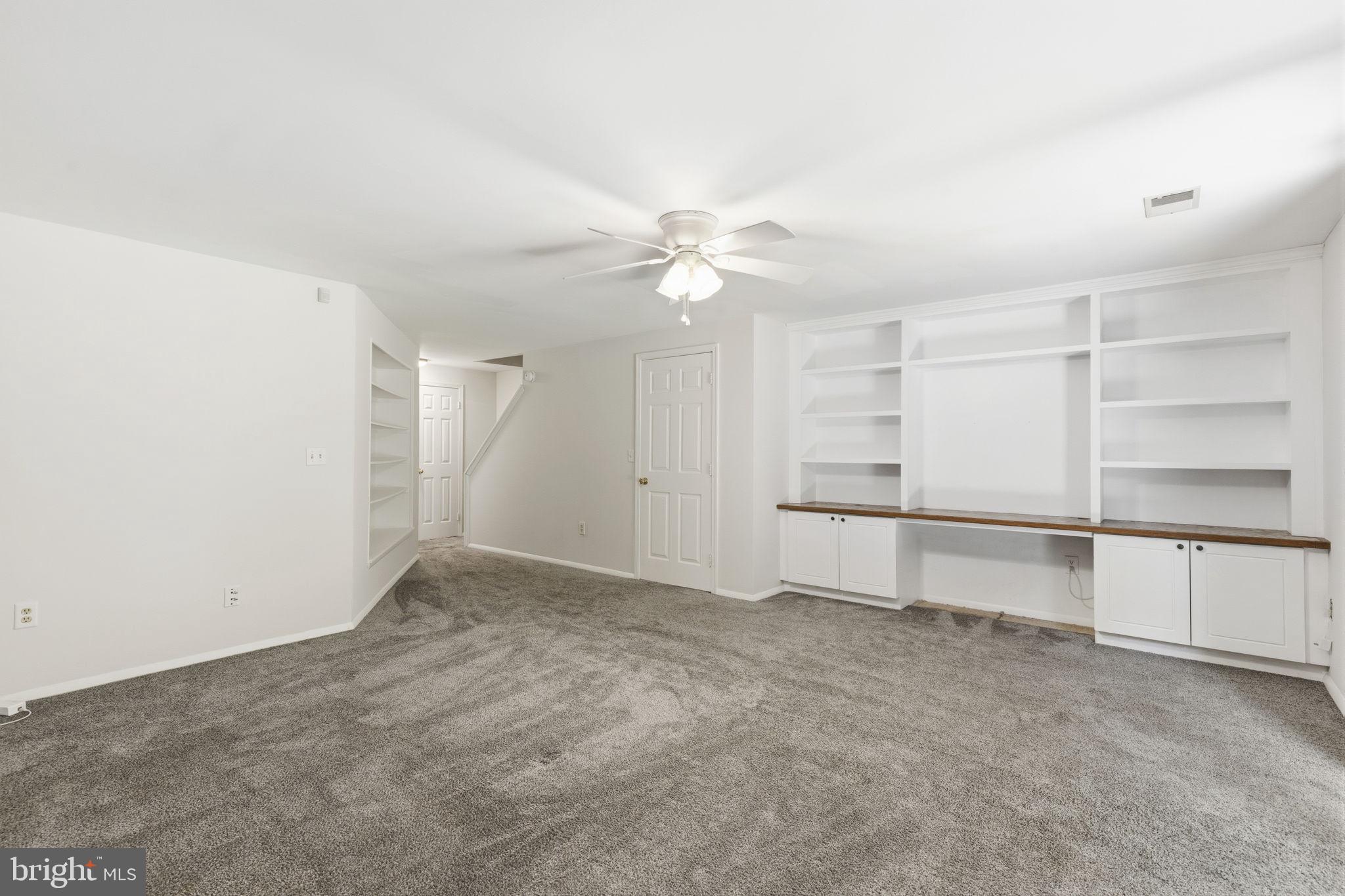 SILVER SPRING STATION - Residential