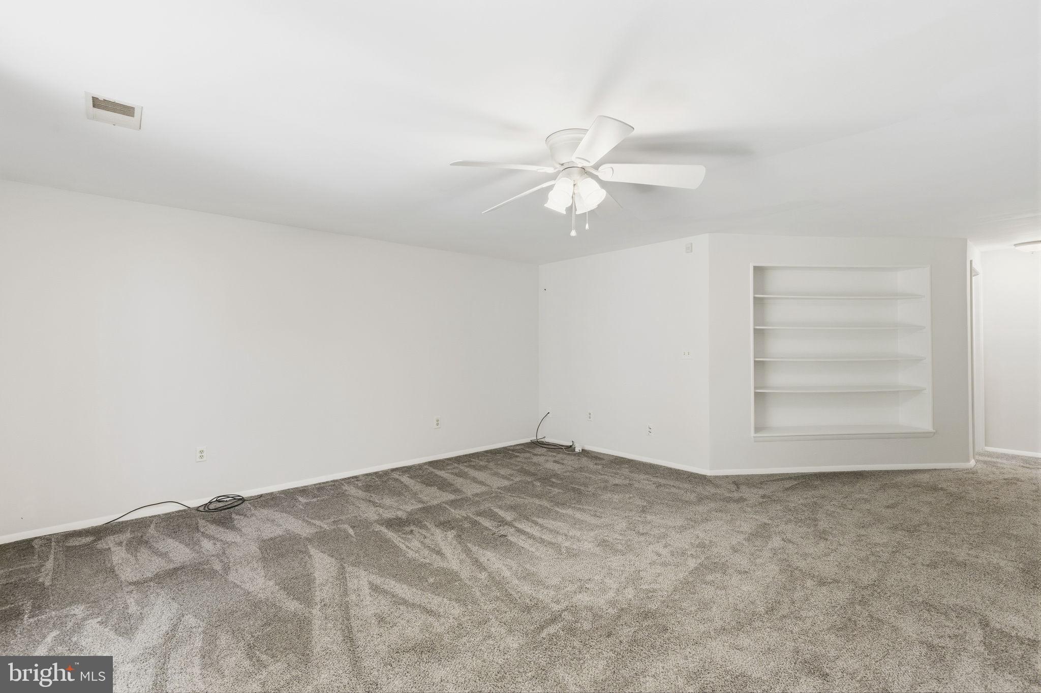 SILVER SPRING STATION - Residential