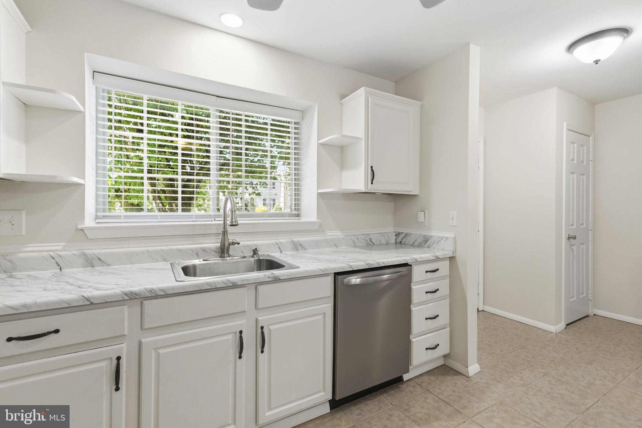 SILVER SPRING STATION - Residential